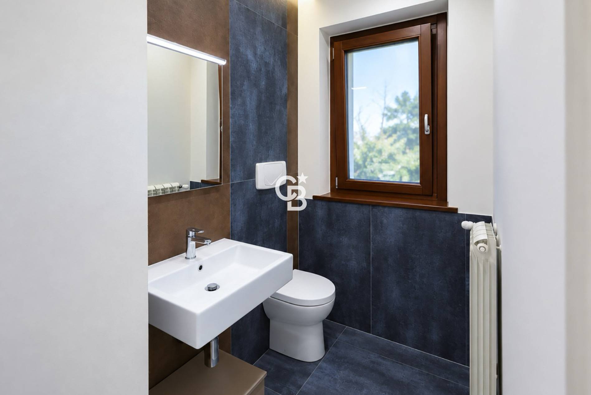 Villa bifamiliare in vendita a Viterbo, La Quercia