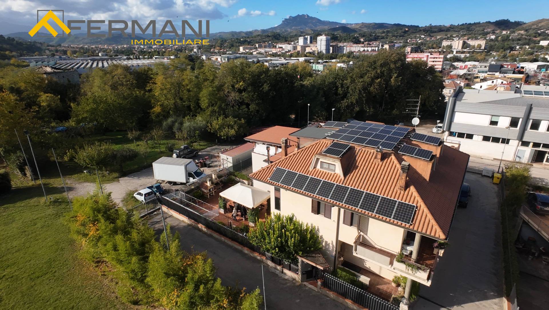 Casa indipendente in vendita a Ascoli Piceno