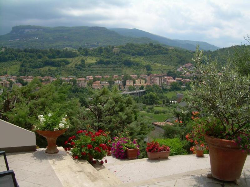 Villa in vendita a Ascoli Piceno