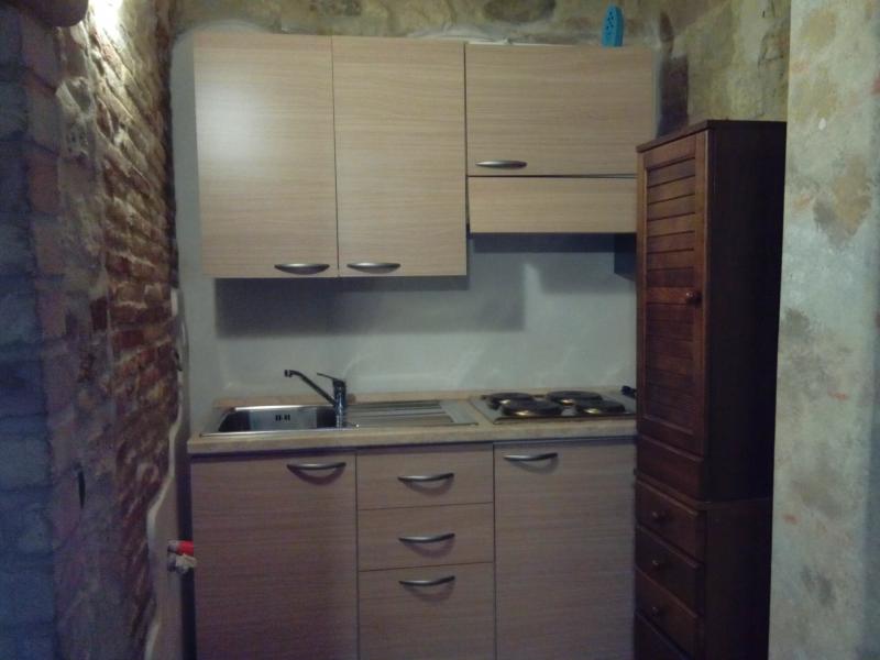 locale laboratorio in vendita a Ascoli Piceno, Centro Storico