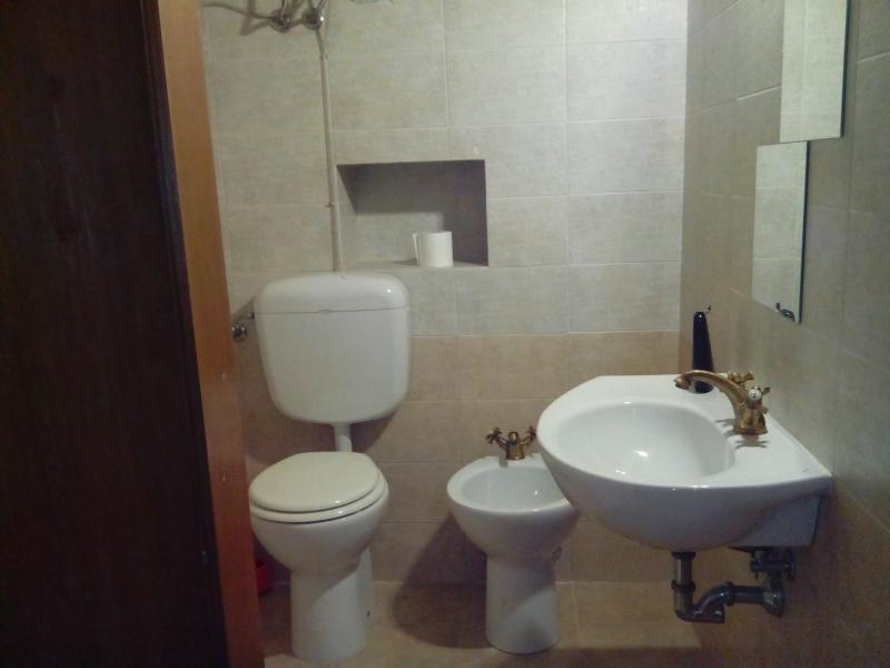 locale laboratorio in vendita a Ascoli Piceno, Centro Storico