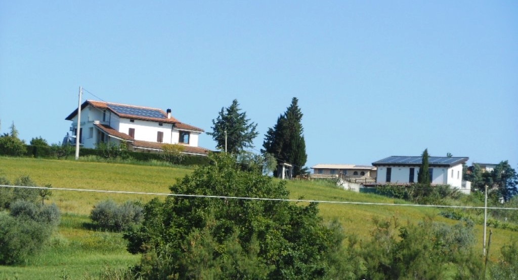 Villa in vendita a Appignano del Tronto