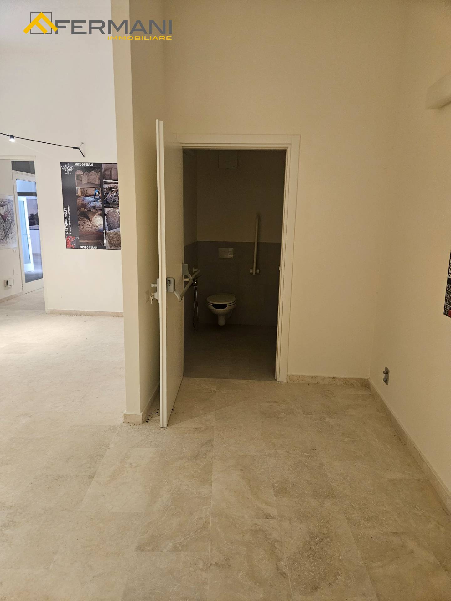 negozio in affitto a Ascoli Piceno, Centro Storico