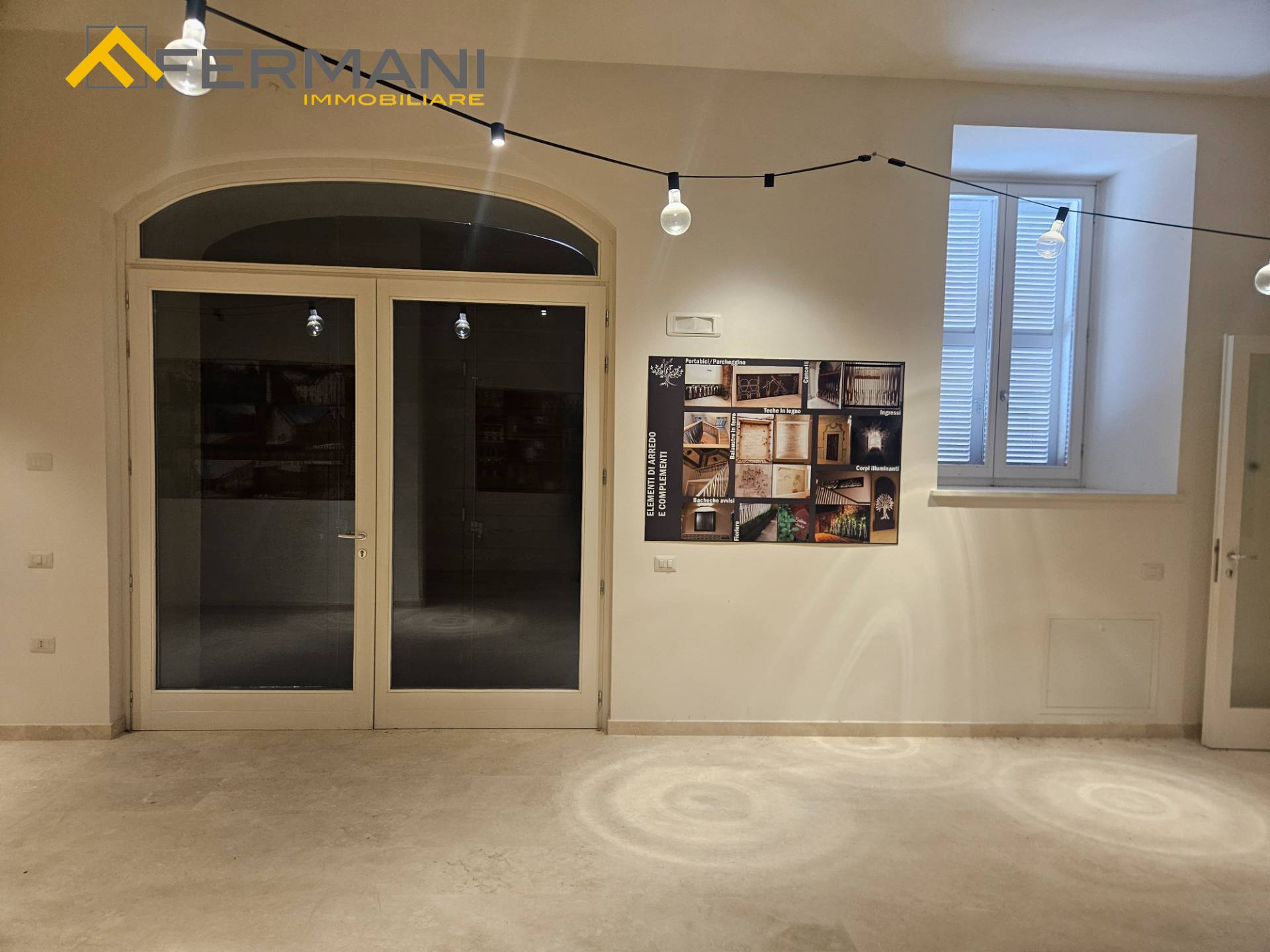 negozio in affitto a Ascoli Piceno, Centro Storico