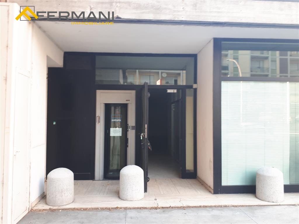 Attivit commerciale in vendita a Ascoli Piceno