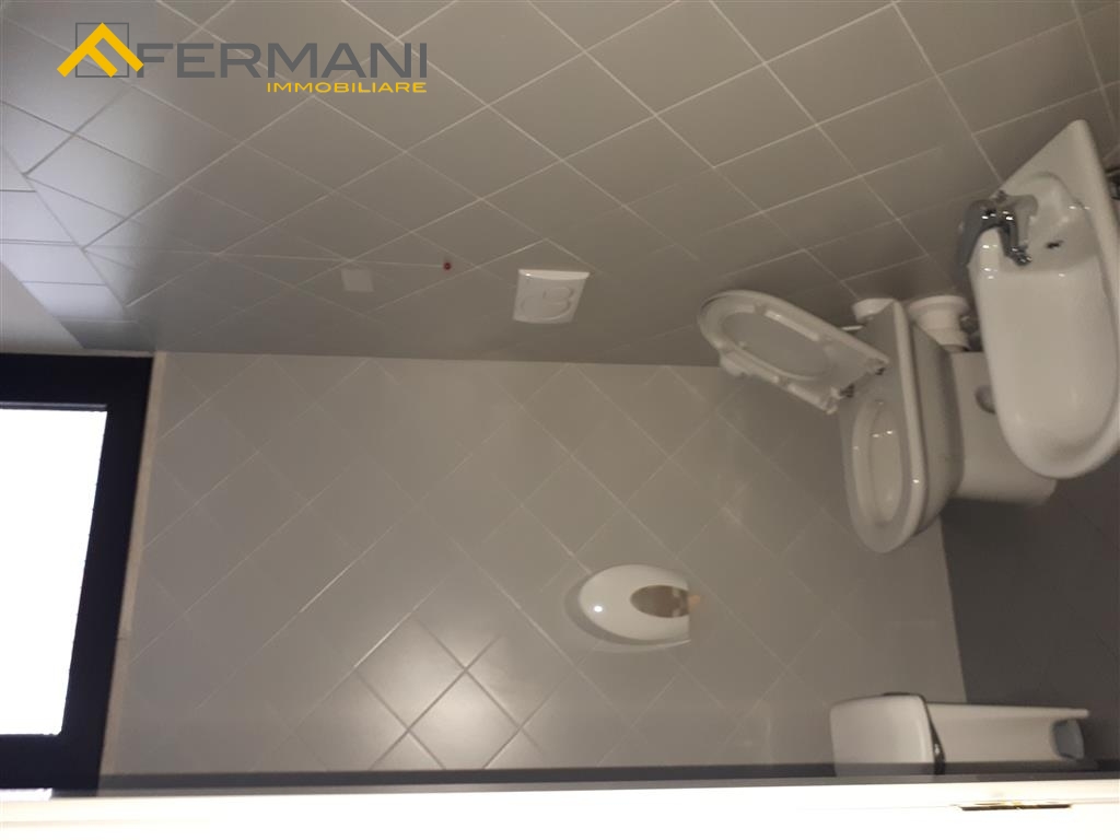 Attivit commerciale in vendita a Ascoli Piceno