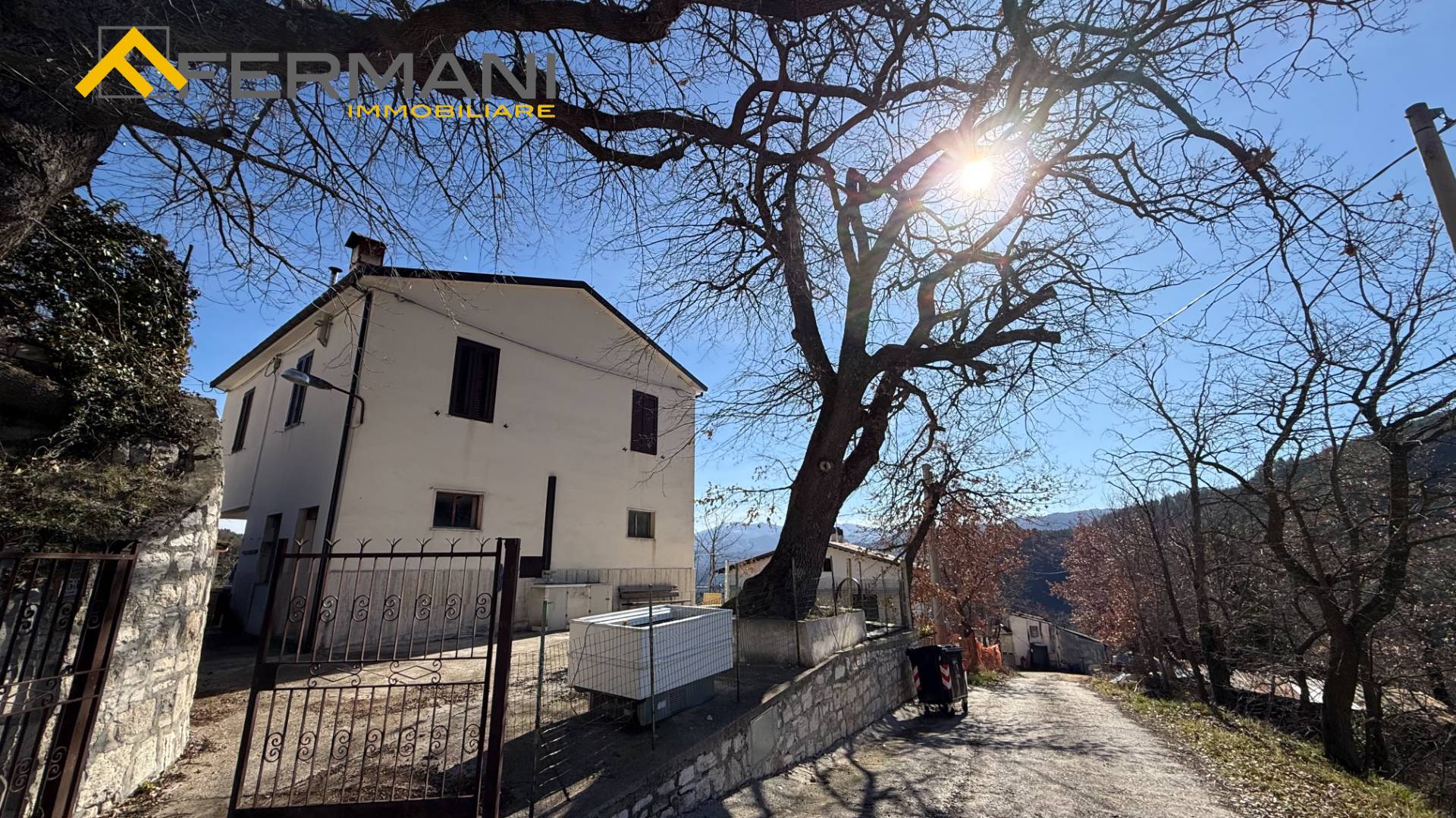 Casa indipendente in vendita a Roccafluvione