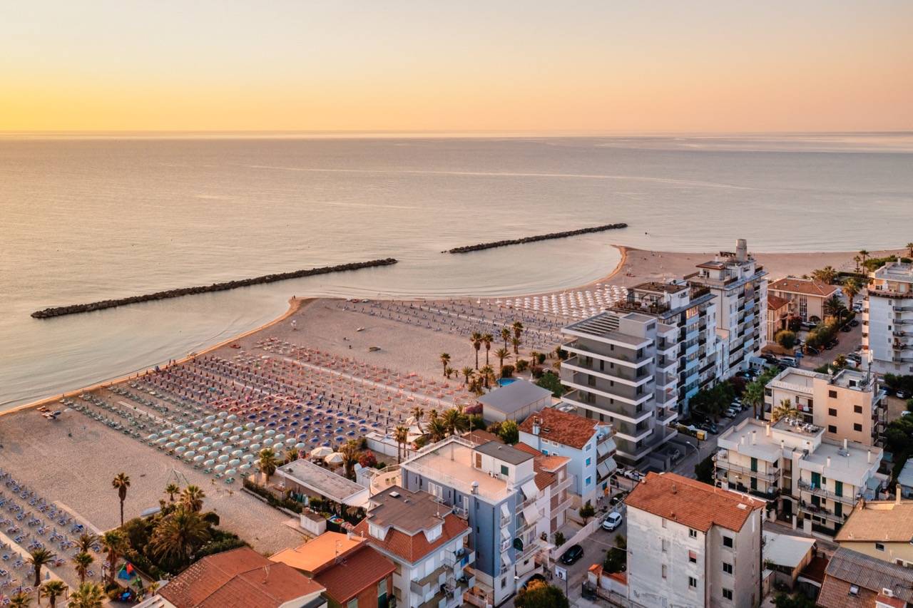 Quadrilocale in vendita, San Benedetto del Tronto porto d'ascoli zona rotonda