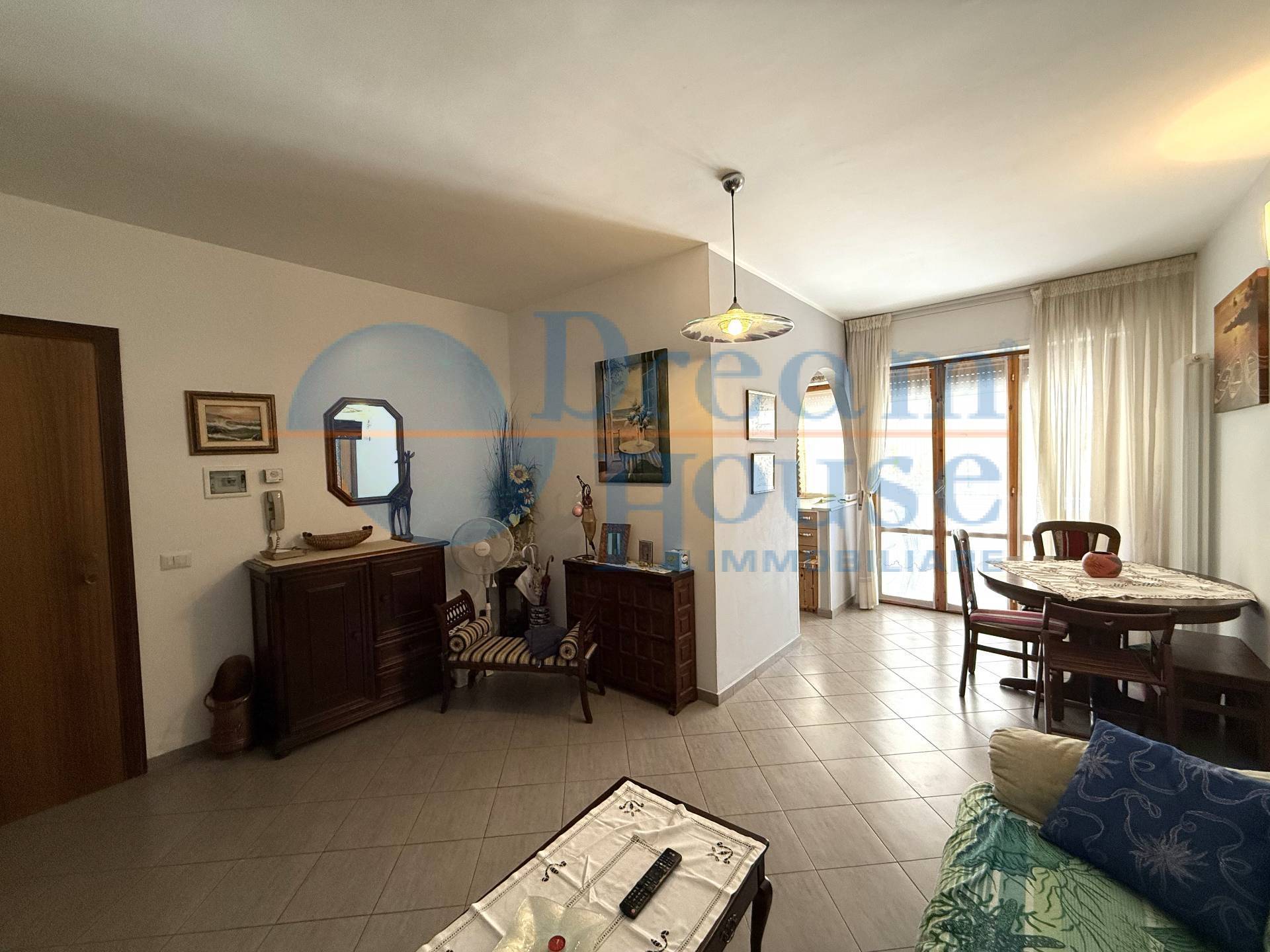 Appartamento in vendita a Alba Adriatica, Tra Via Mazzini e Via Trieste