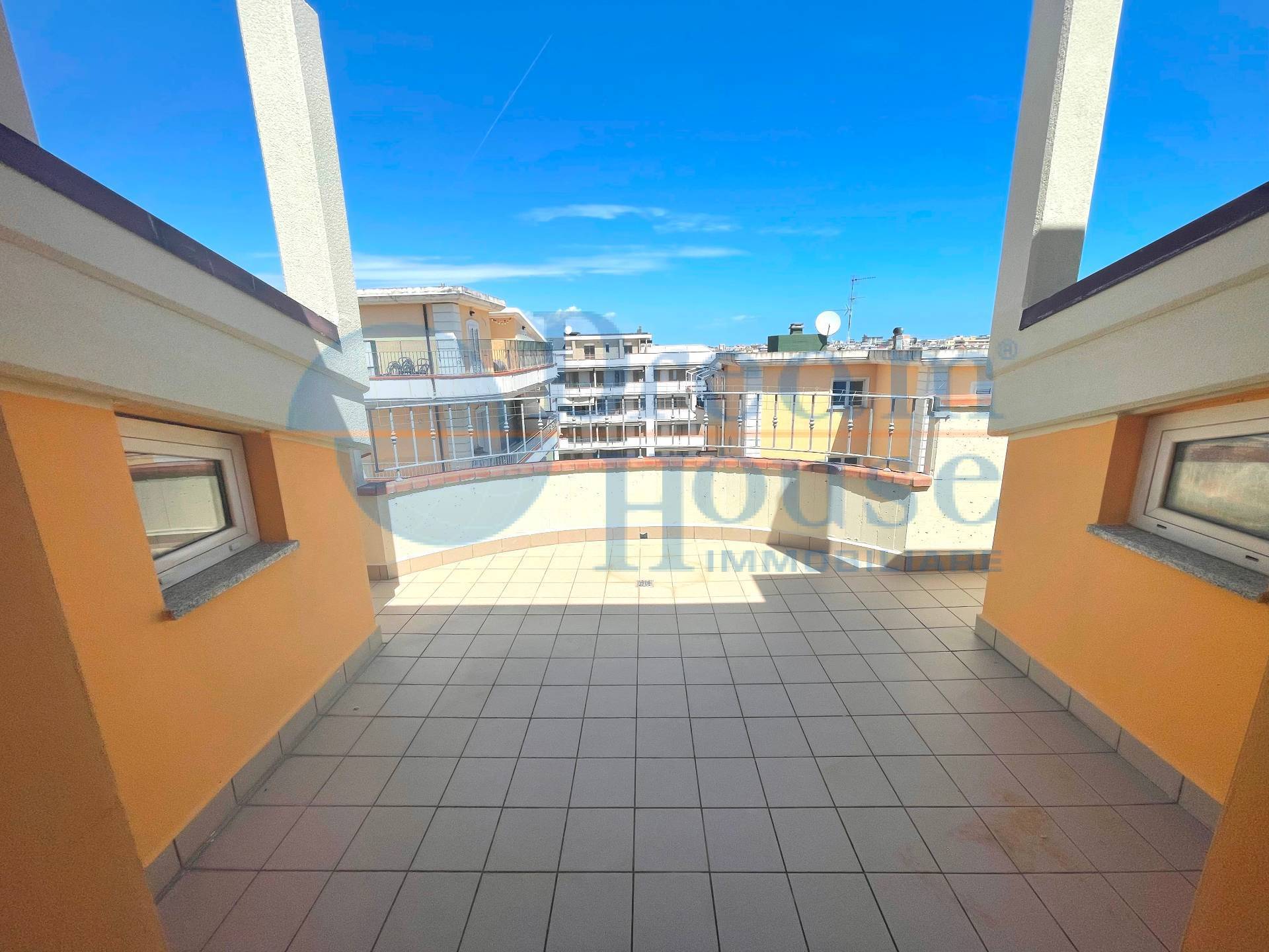 Attico/Mansarda in vendita a Alba Adriatica, Villa Fiore/Pinete