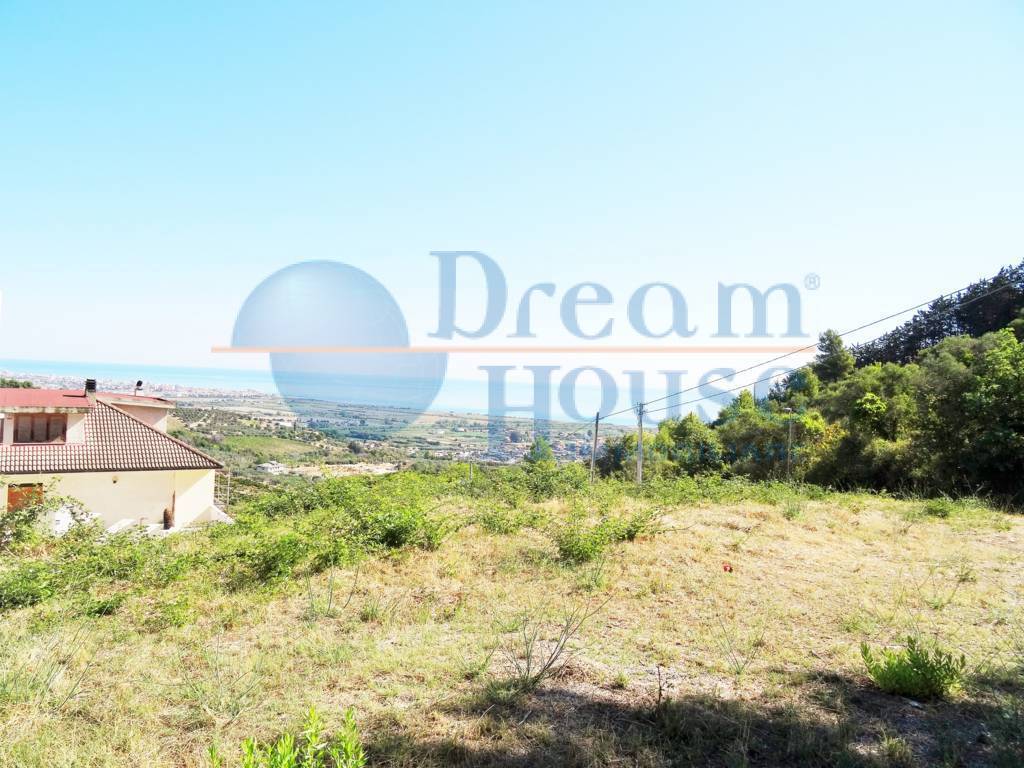 Terreno edificabile in vendita a Colonnella, ZONA COLLINARE