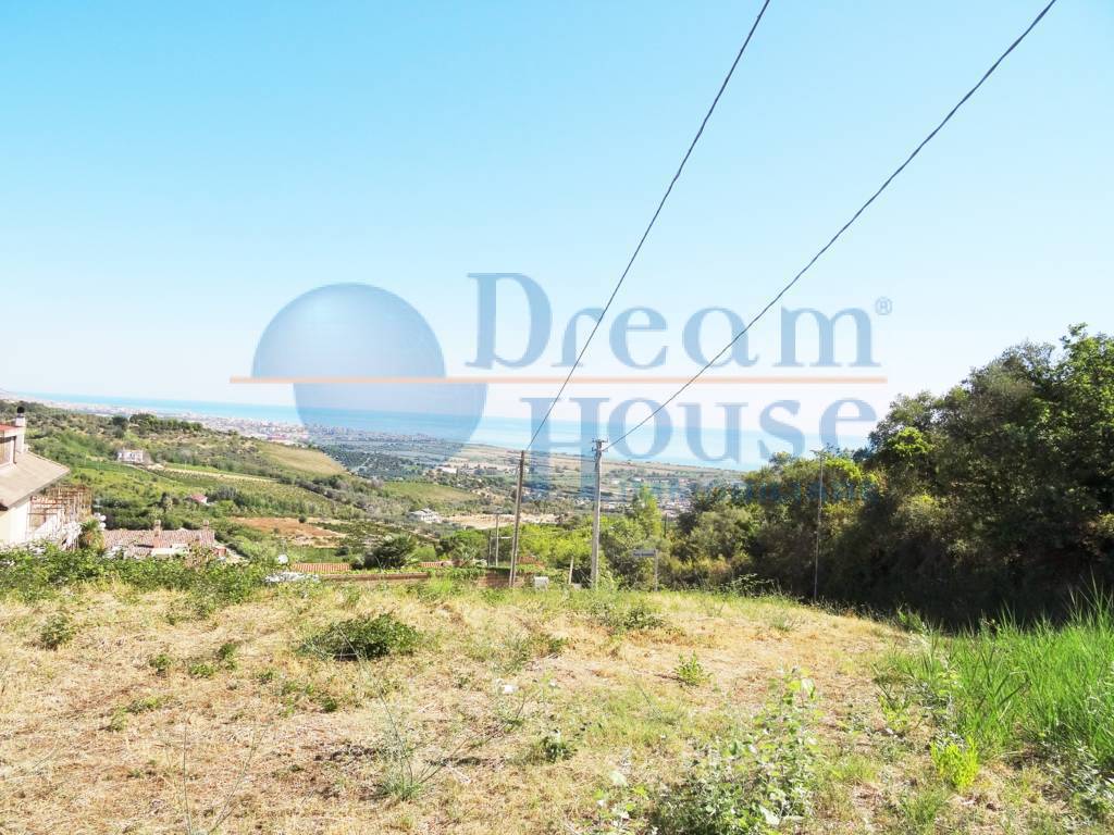 Terreno edificabile in vendita a Colonnella, ZONA COLLINARE