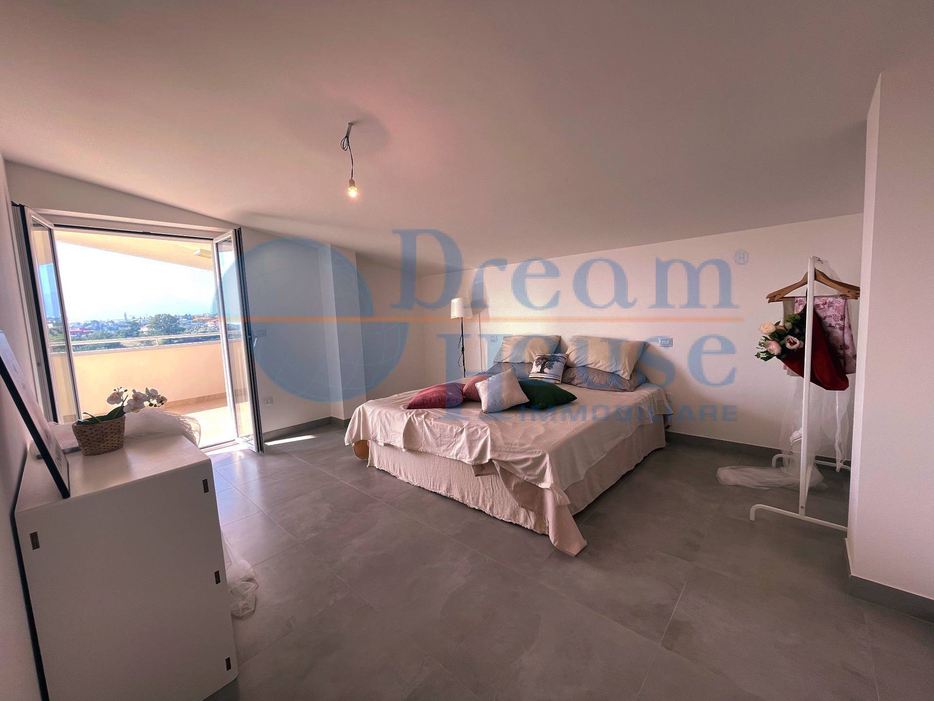 Attico/Mansarda in vendita a Corropoli, CENTRO