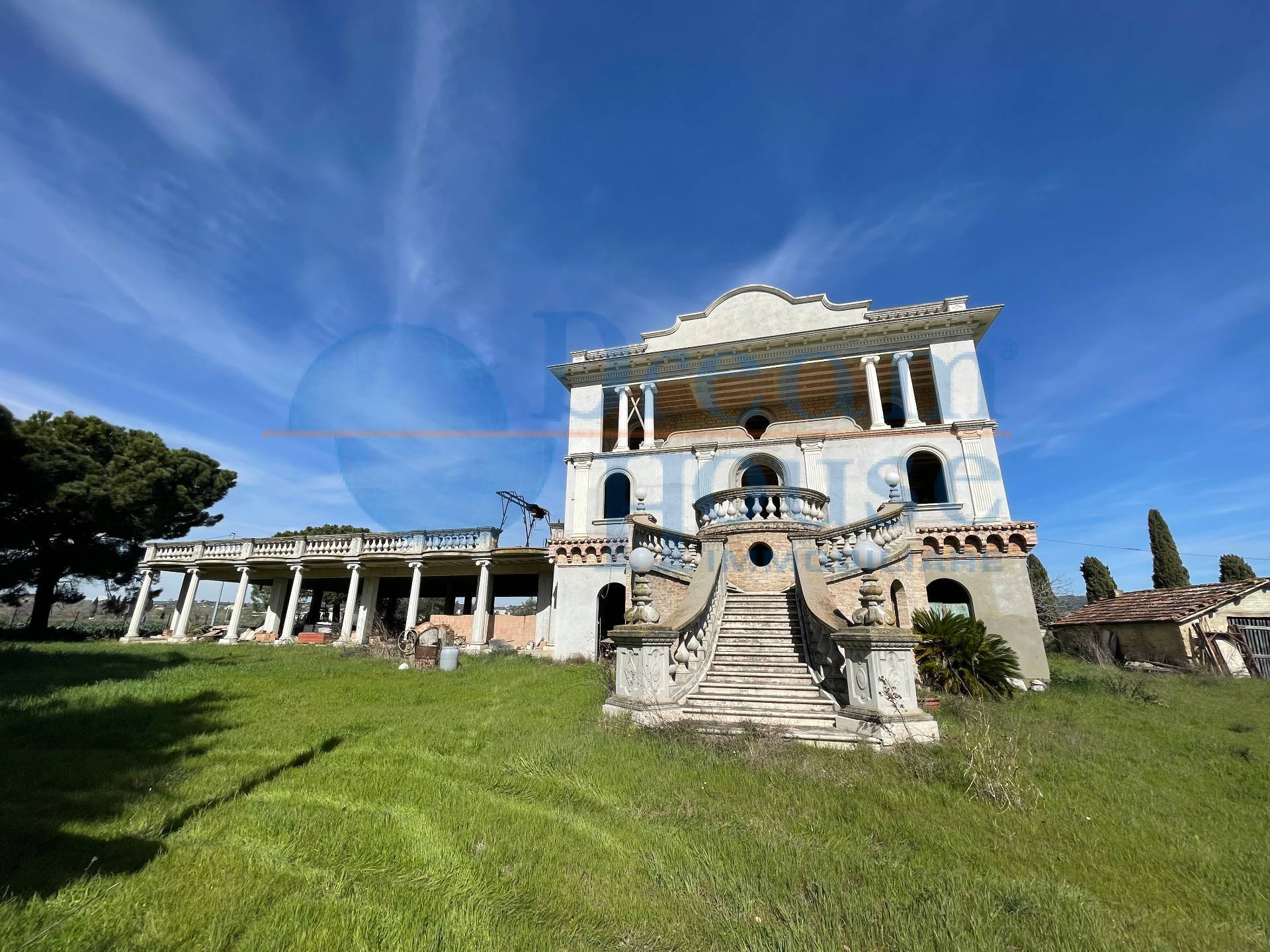 Casa singola/ Villa in vendita a Corropoli