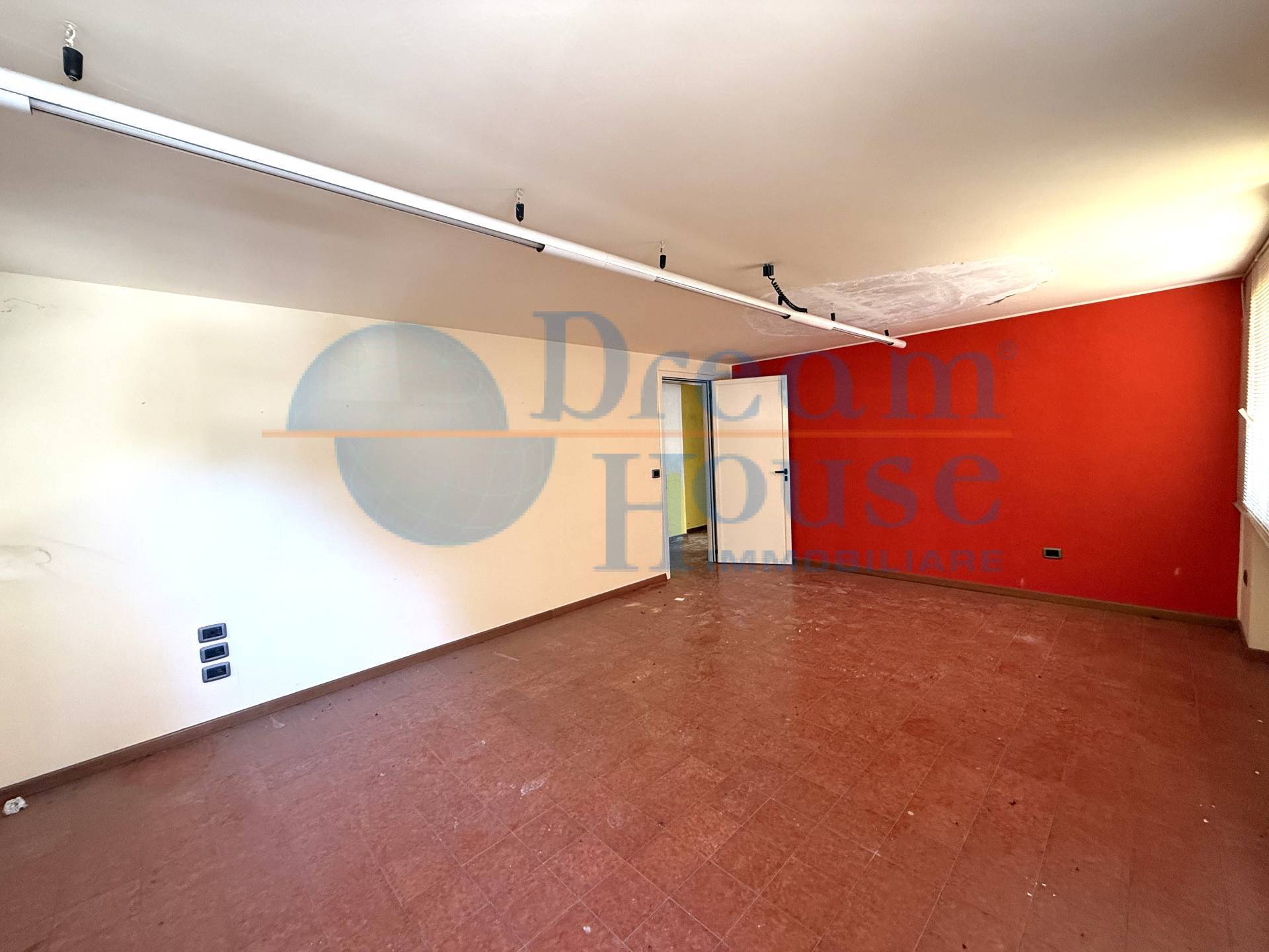 Ufficio in vendita a Teramo