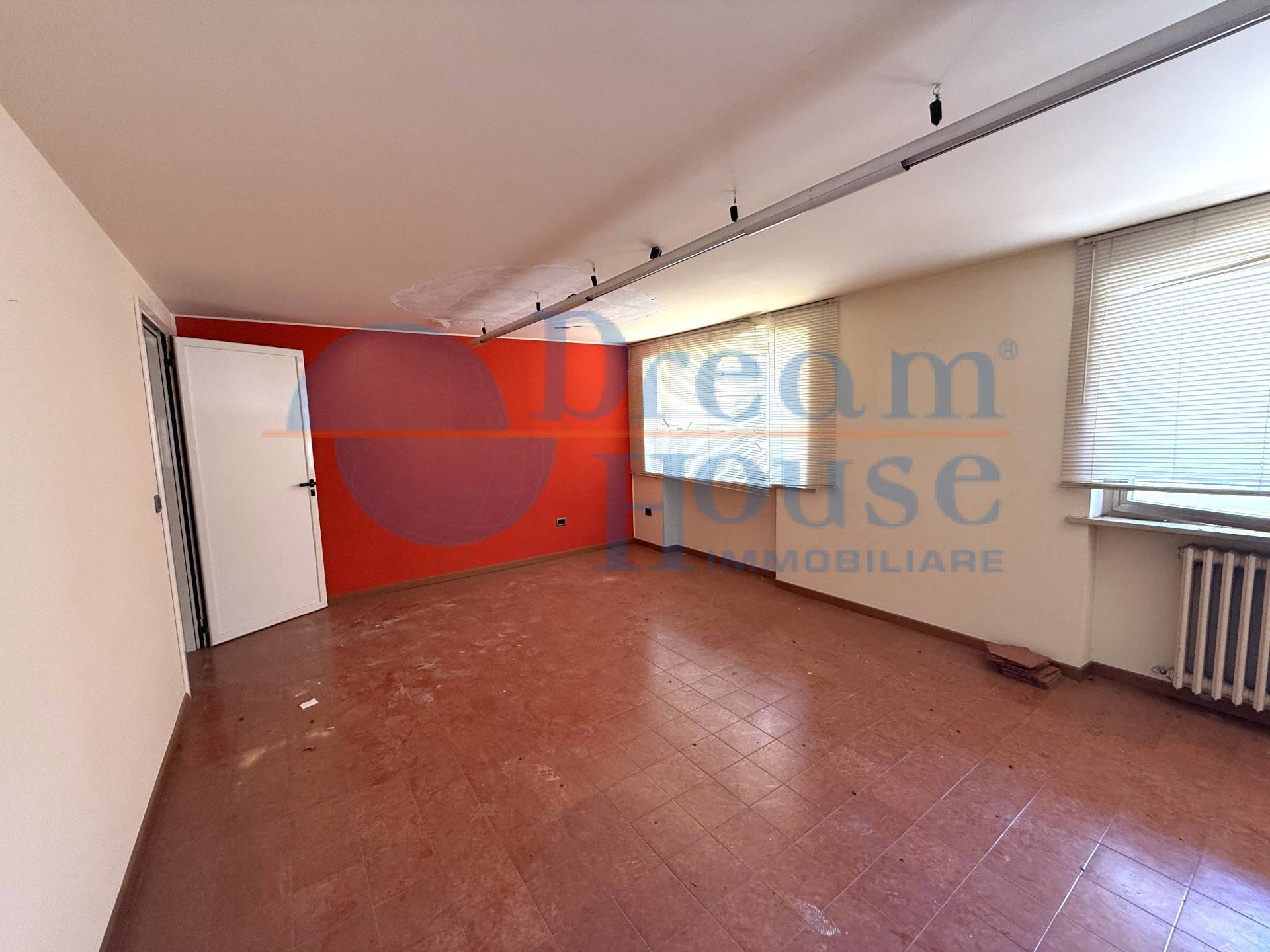 Ufficio in vendita a Teramo