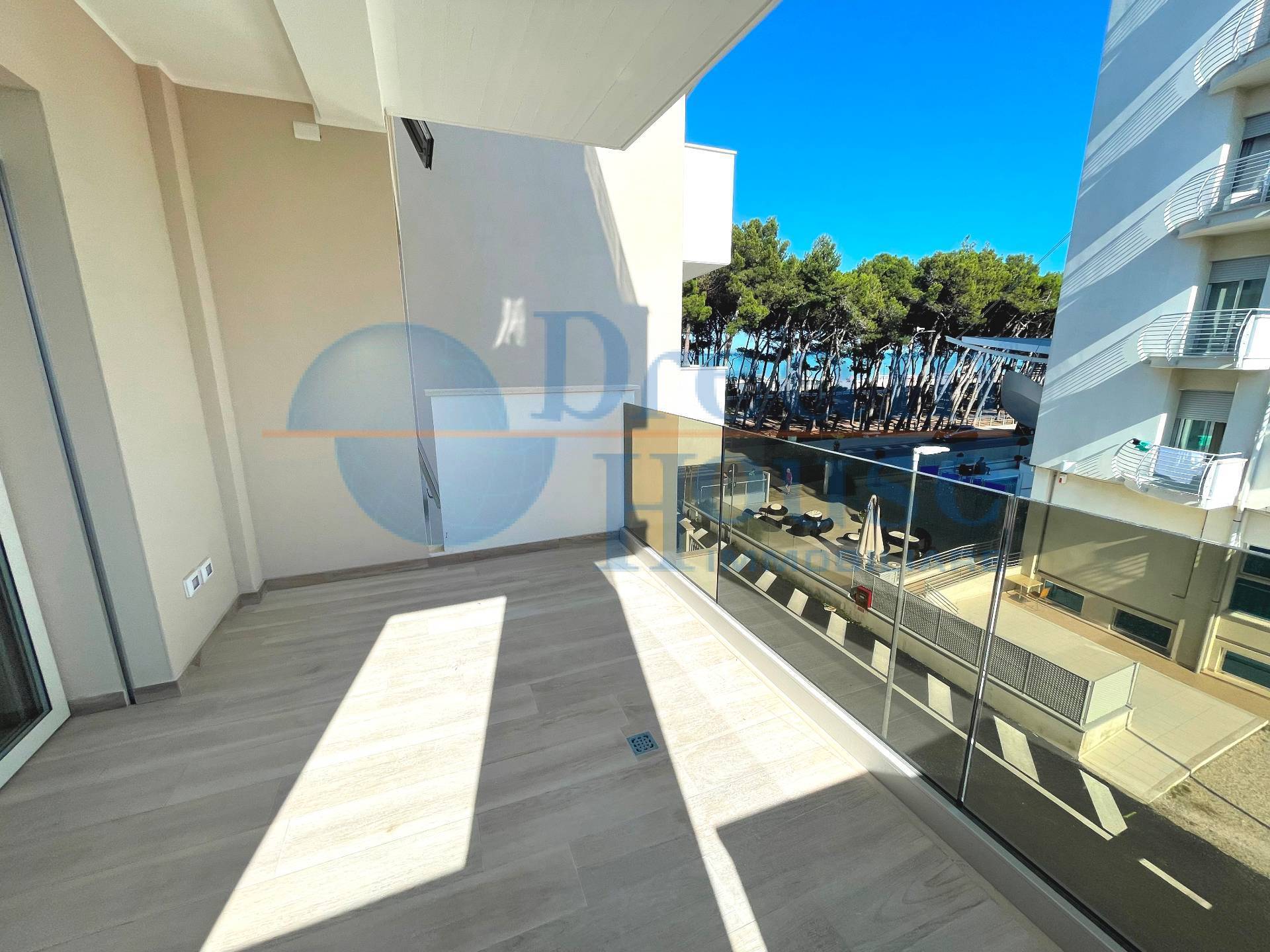 Appartamento in vendita a Alba Adriatica, Villa Fiore/Pinete