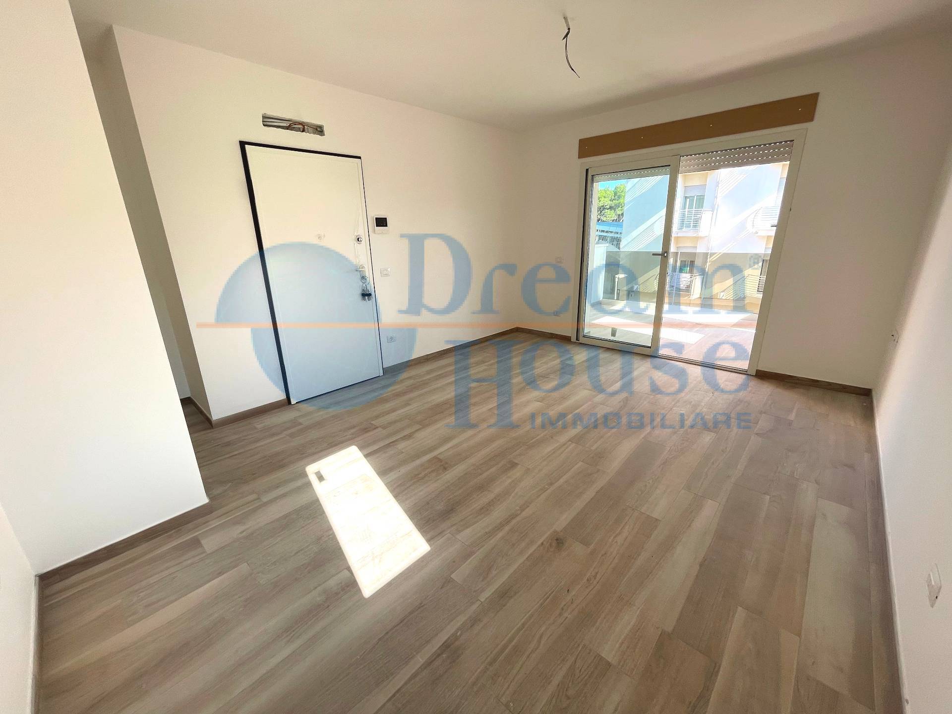 Appartamento in vendita a Alba Adriatica, Villa Fiore/Pinete