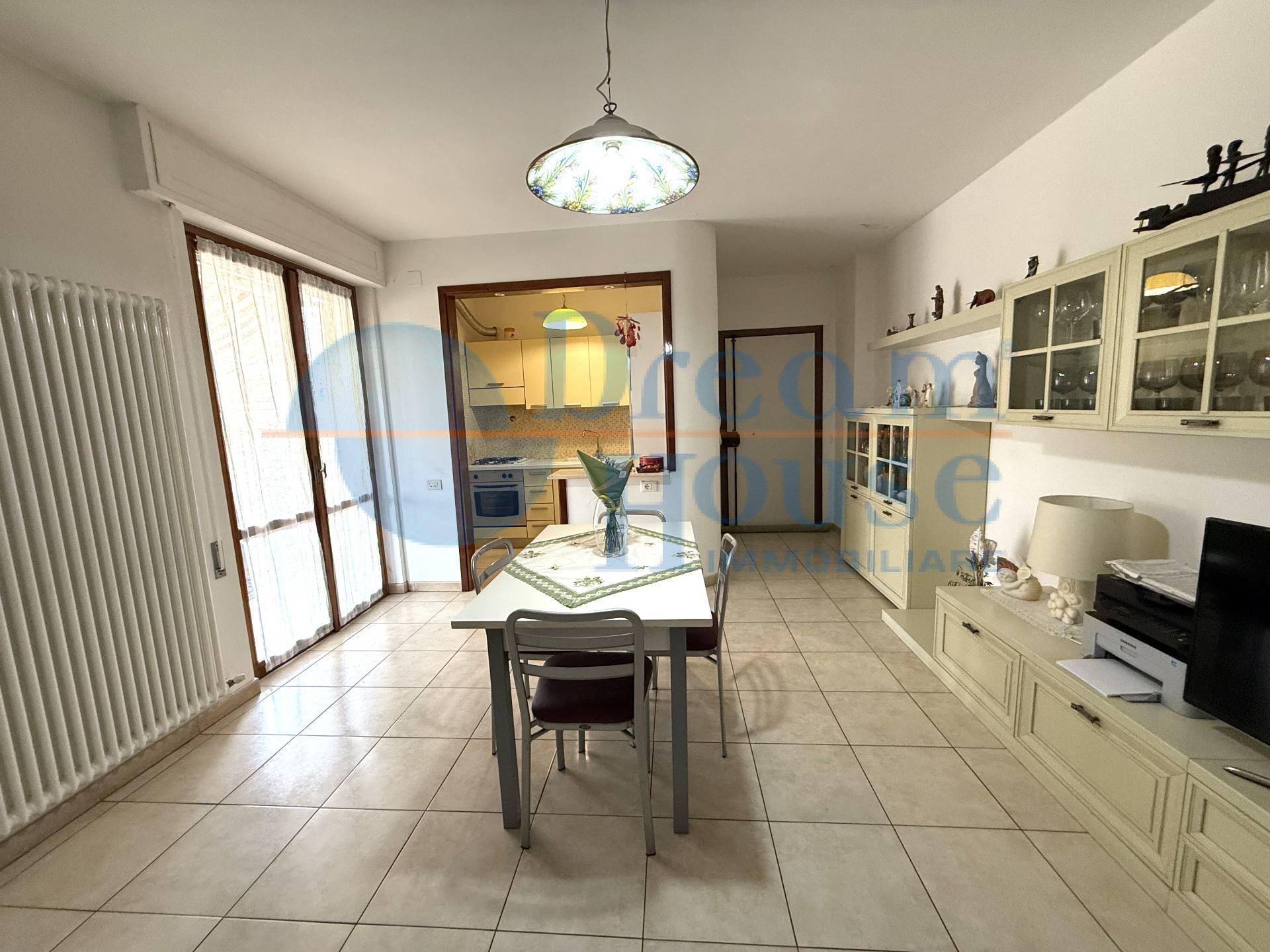 Appartamento in vendita a Alba Adriatica, Villa Fiore/Pinete