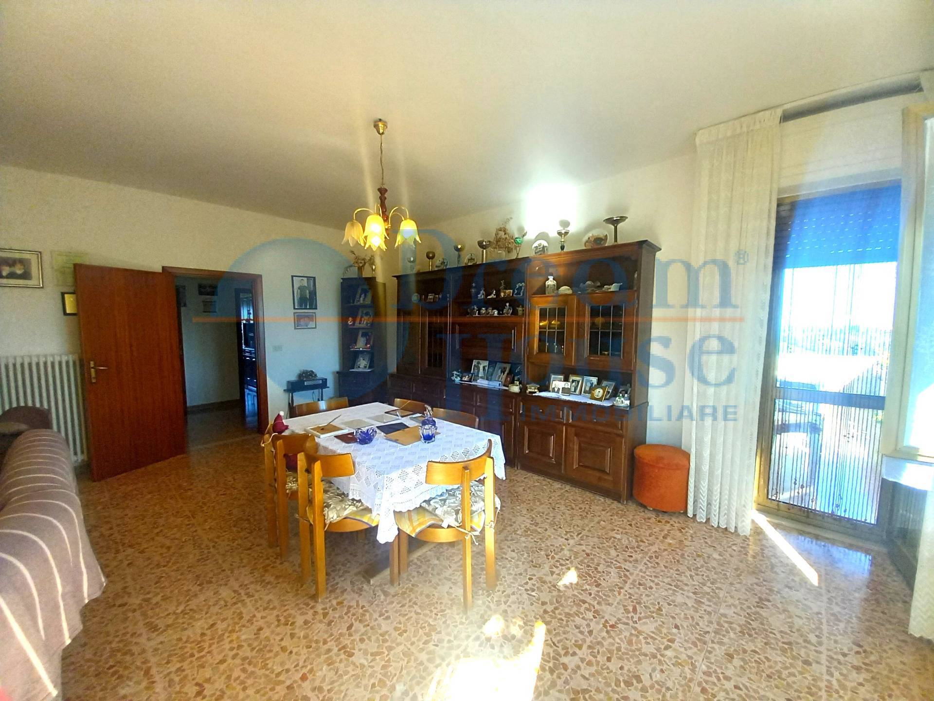 Casa singola/ Villa in vendita a Sant'Omero