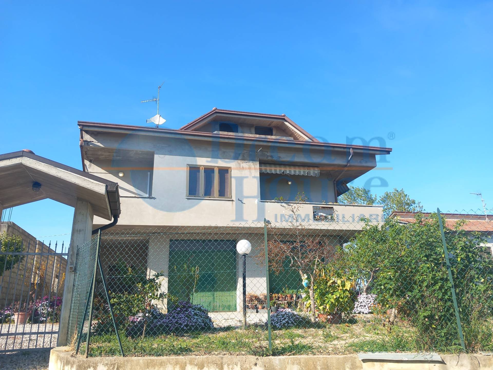 Casa singola/ Villa in vendita a Sant'Omero