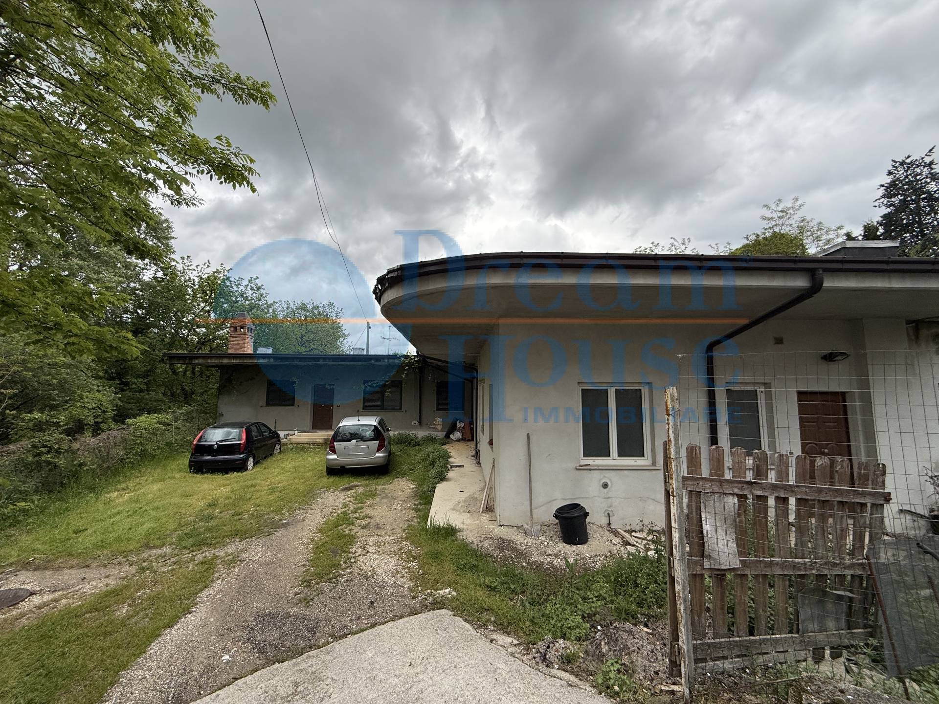 Opificio in vendita a Teramo