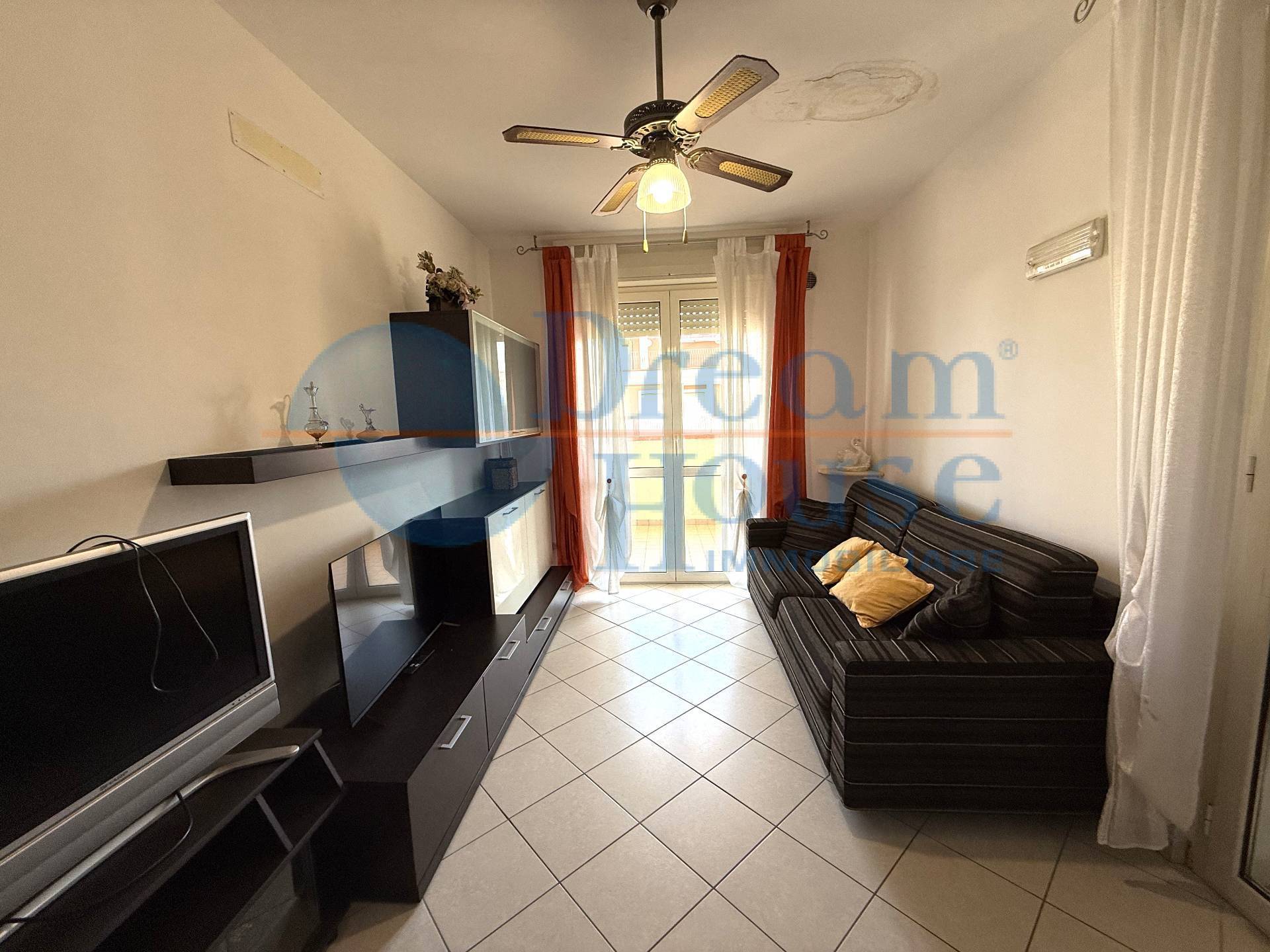 Appartamento in vendita a Alba Adriatica, Villa Fiore/Pinete