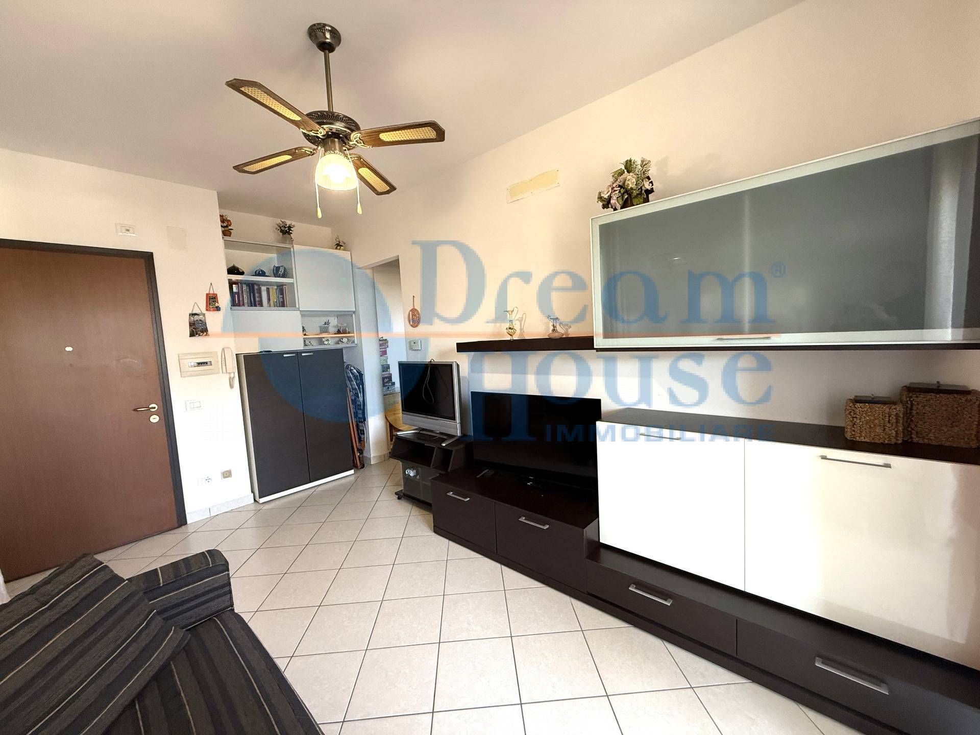 Appartamento in vendita a Alba Adriatica, Villa Fiore/Pinete