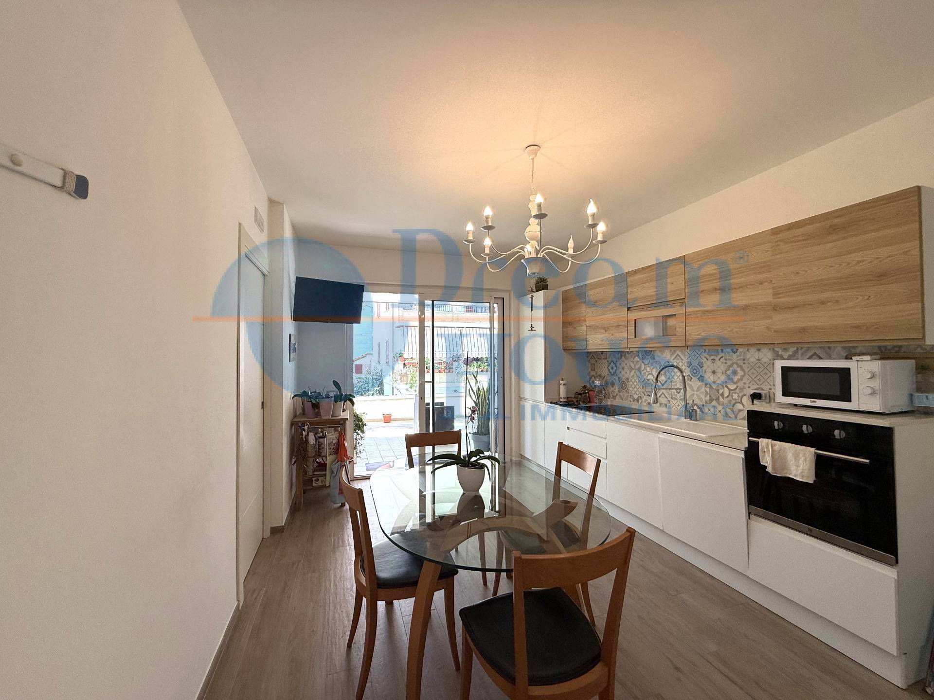 Appartamento in vendita a Alba Adriatica, Villa Fiore/Pinete