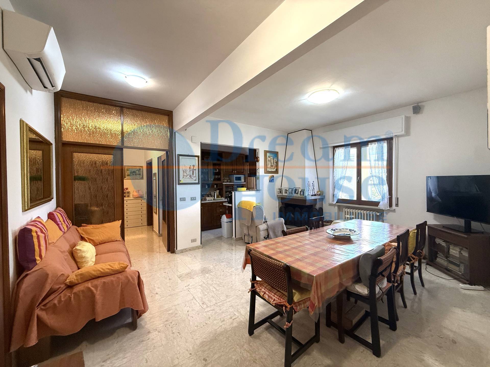 Appartamento in vendita a Alba Adriatica, Villa Fiore/Pinete