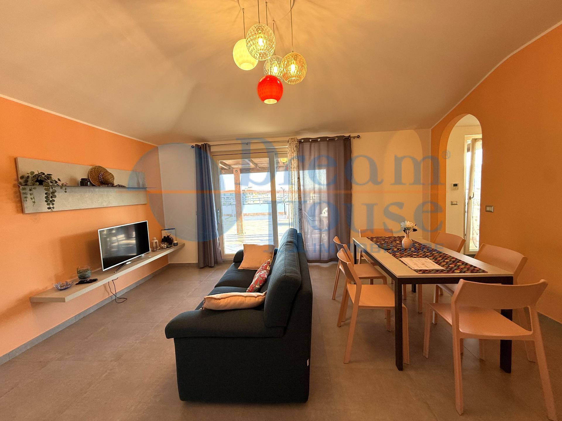 Appartamento in vendita a Alba Adriatica, Zona Nord