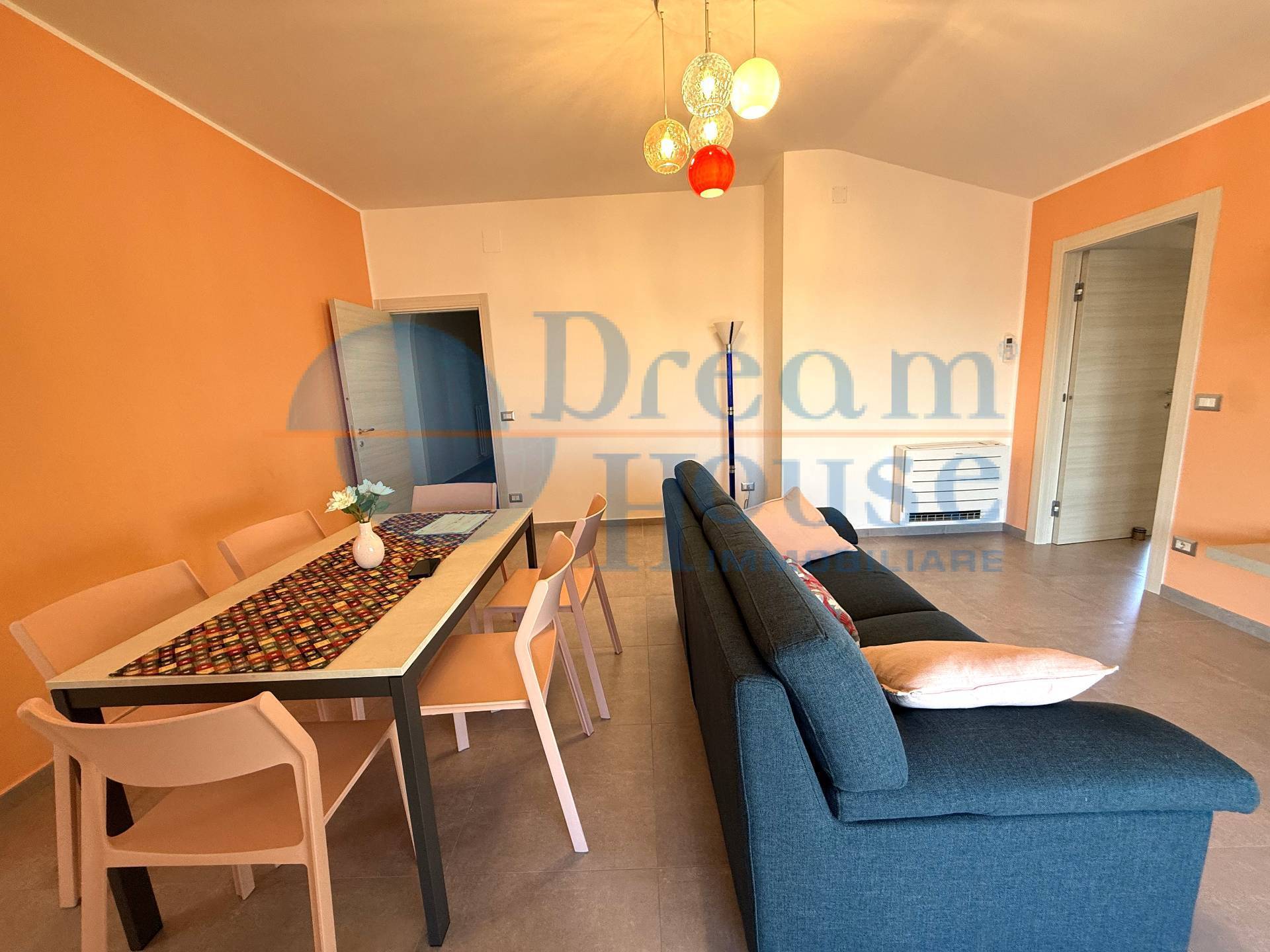 Appartamento in vendita a Alba Adriatica, Zona Nord