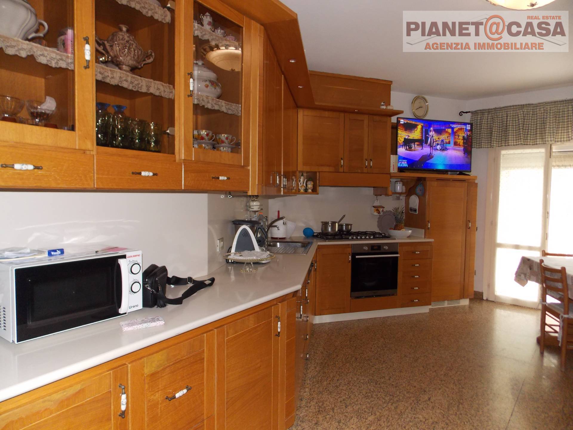 Casa indipendente in vendita a Acquaviva Picena