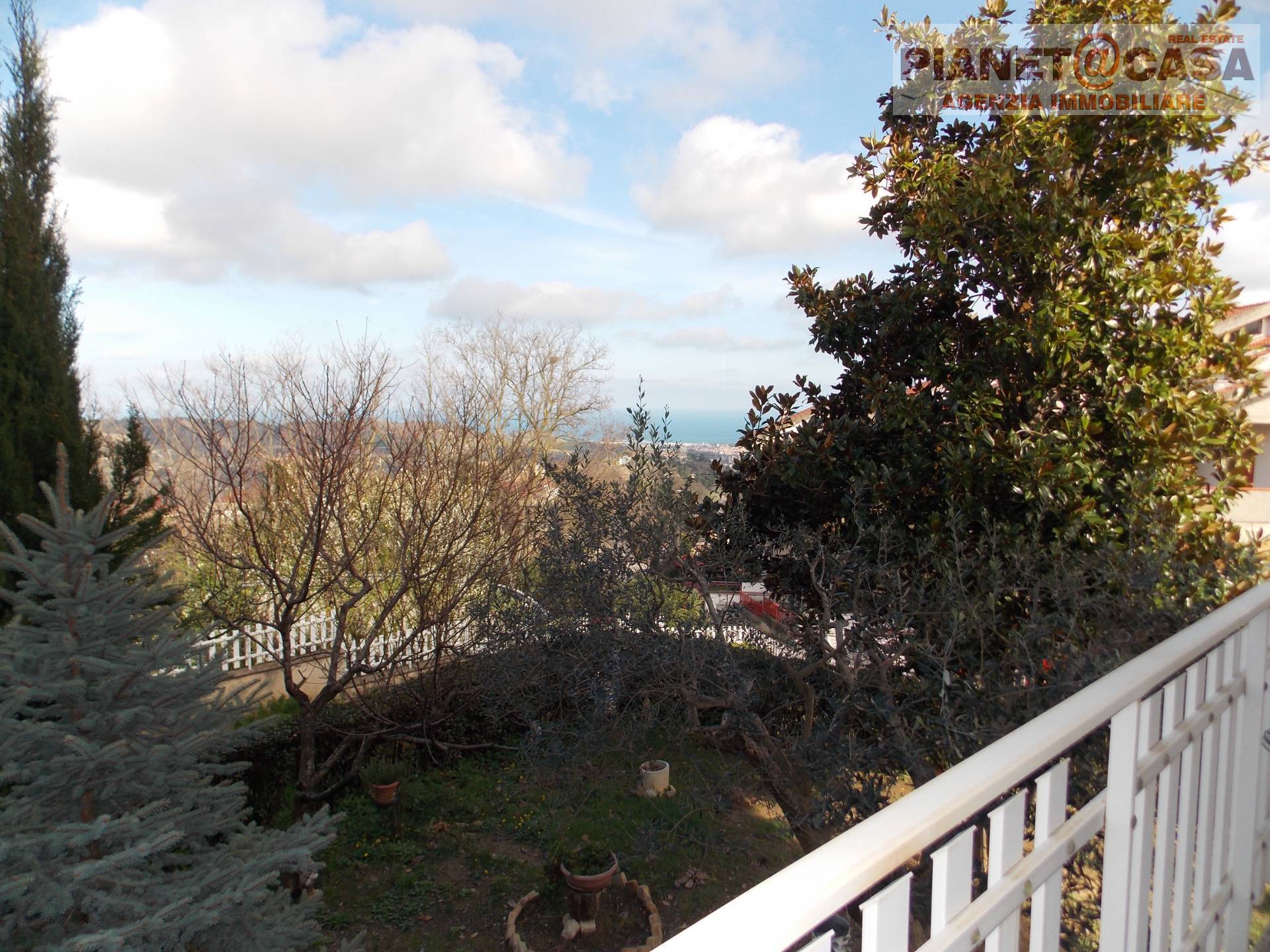 Casa indipendente in vendita a Acquaviva Picena