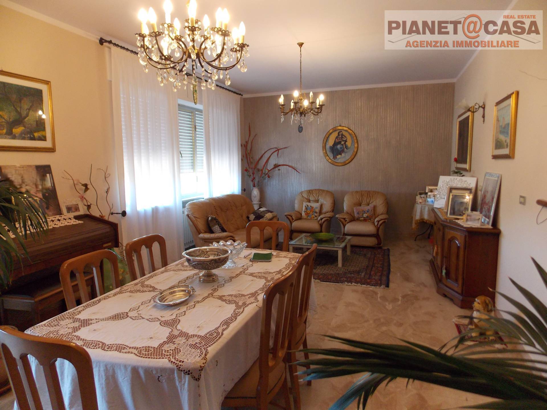 Casa indipendente in vendita a Monte Vidon Combatte