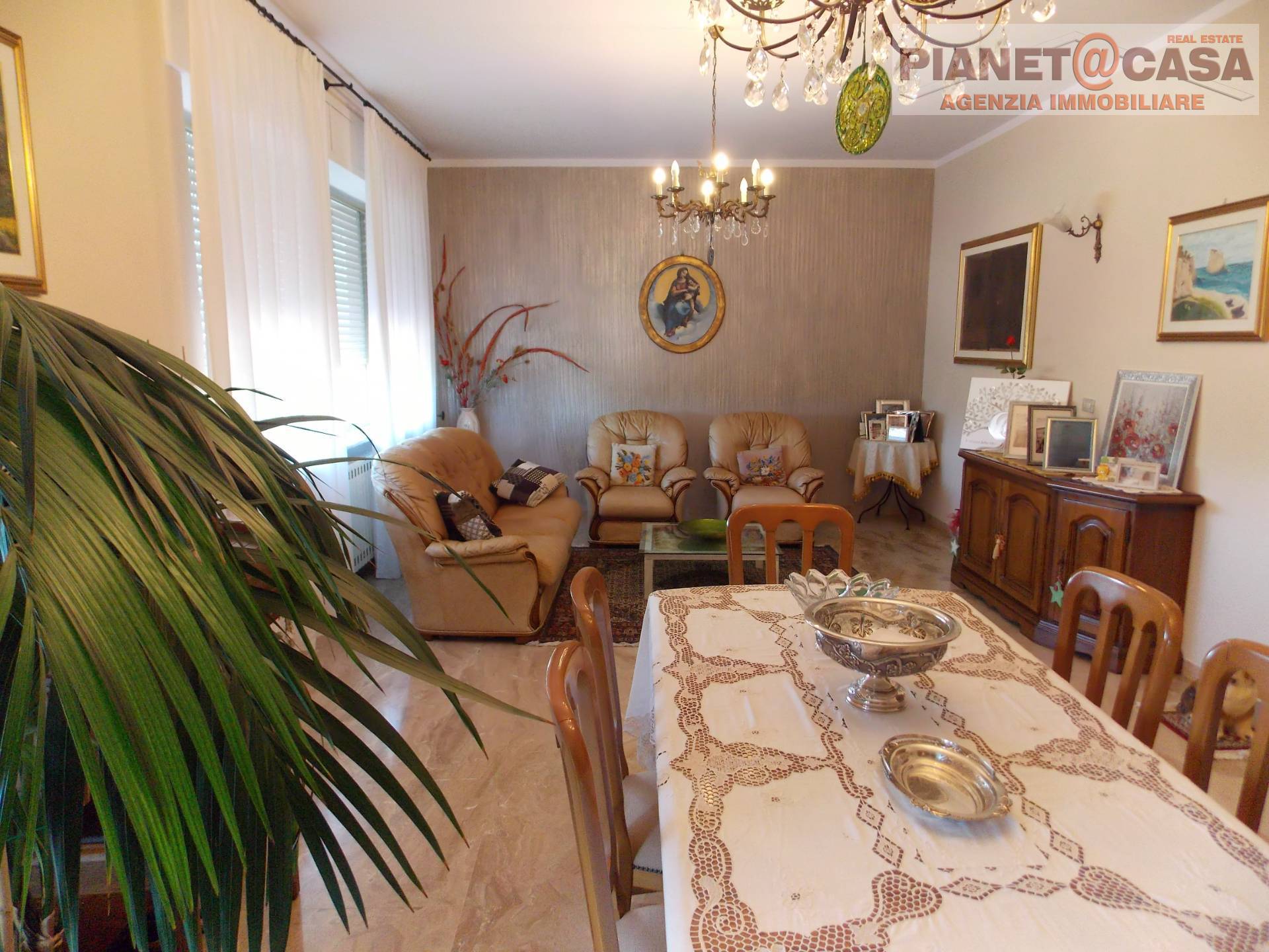 Casa indipendente in vendita a Monte Vidon Combatte