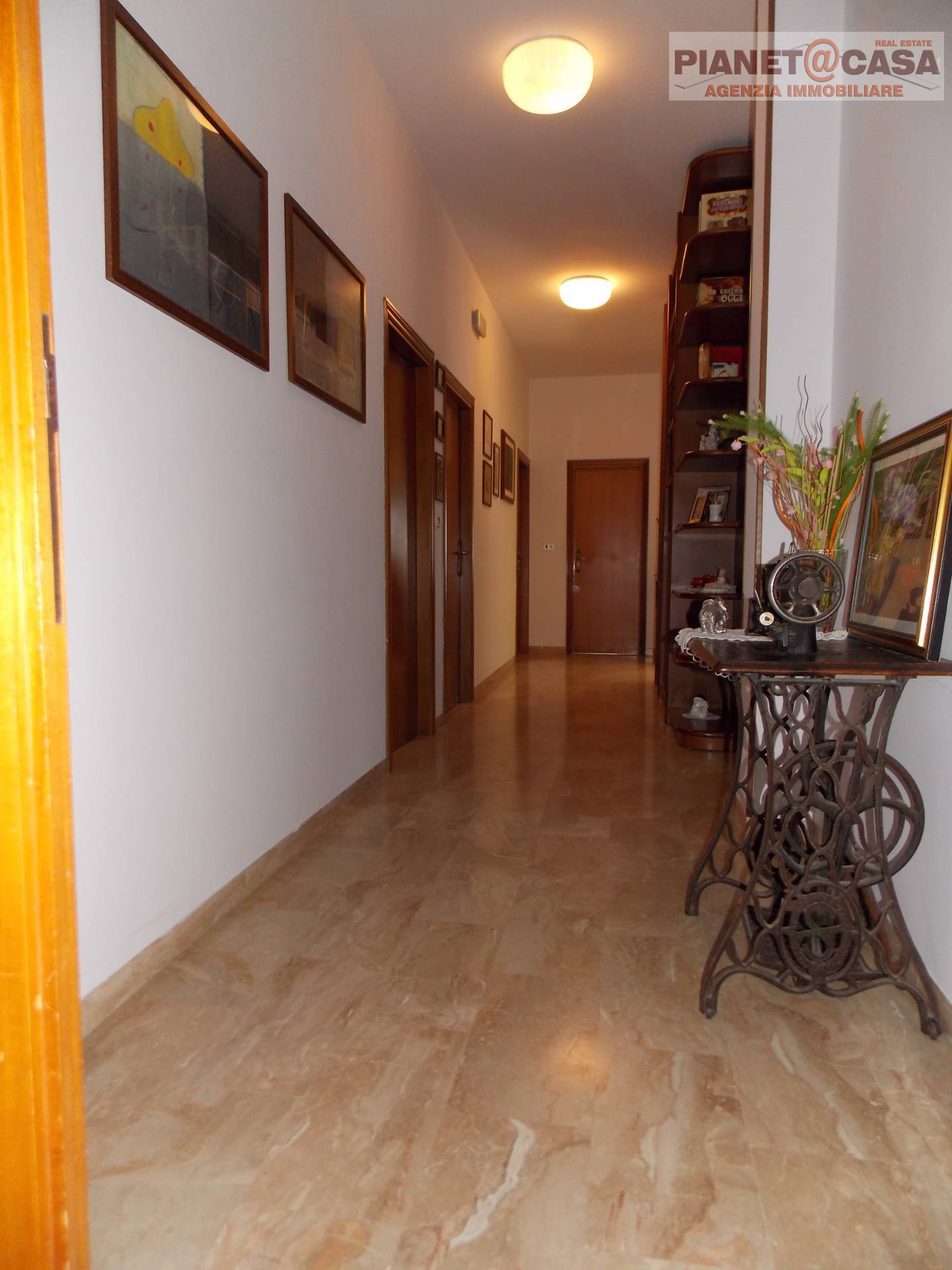 Casa indipendente in vendita a Monte Vidon Combatte