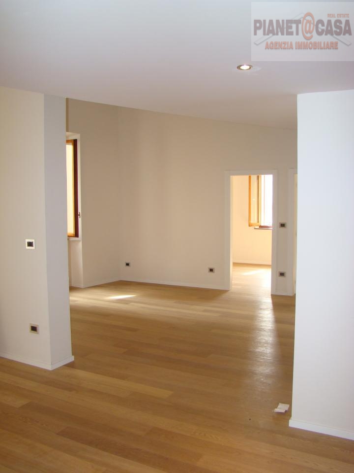 Appartamento in vendita a Ascoli Piceno, CENTRO