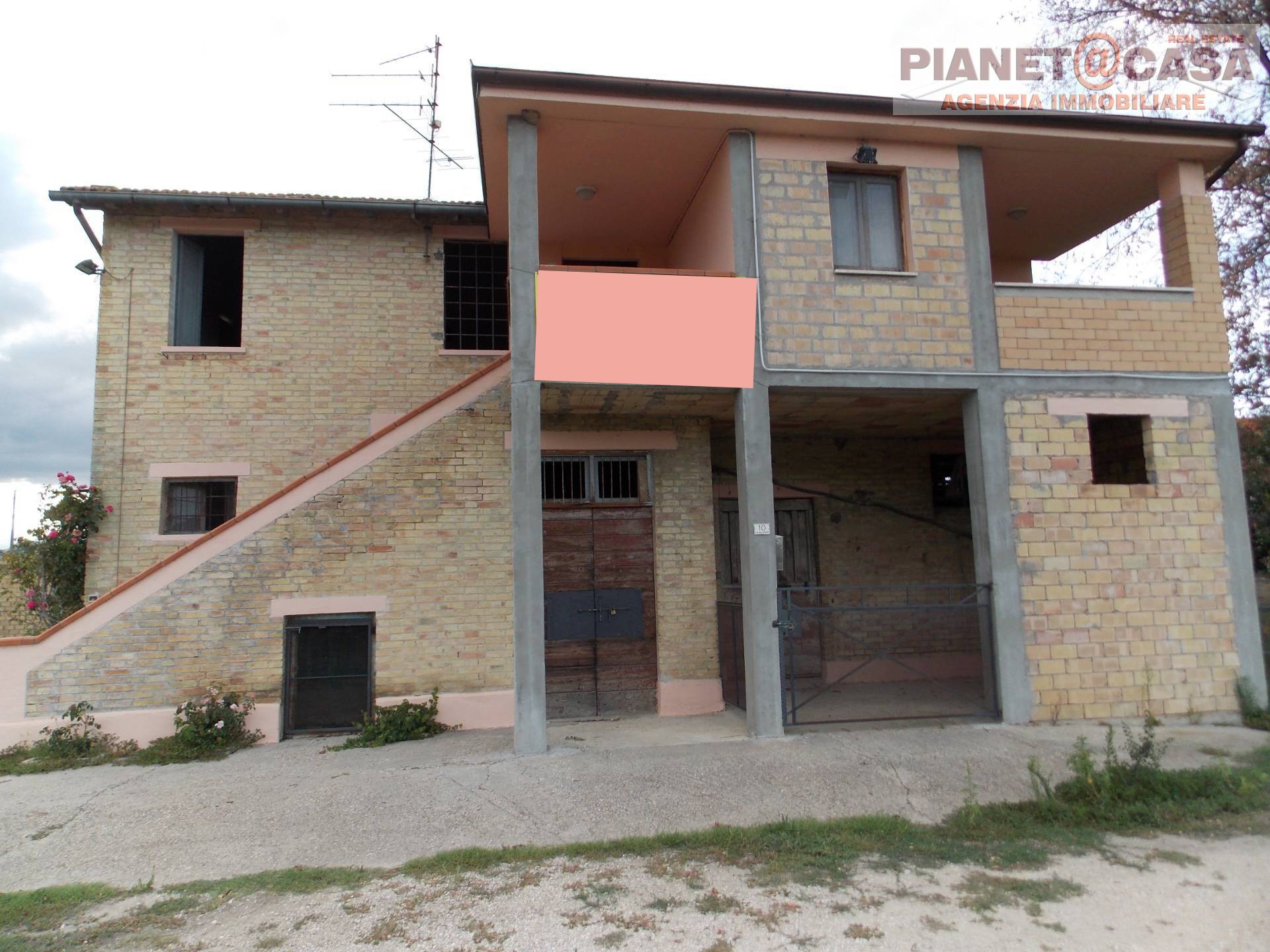 Casa indipendente in vendita a Colli del Tronto