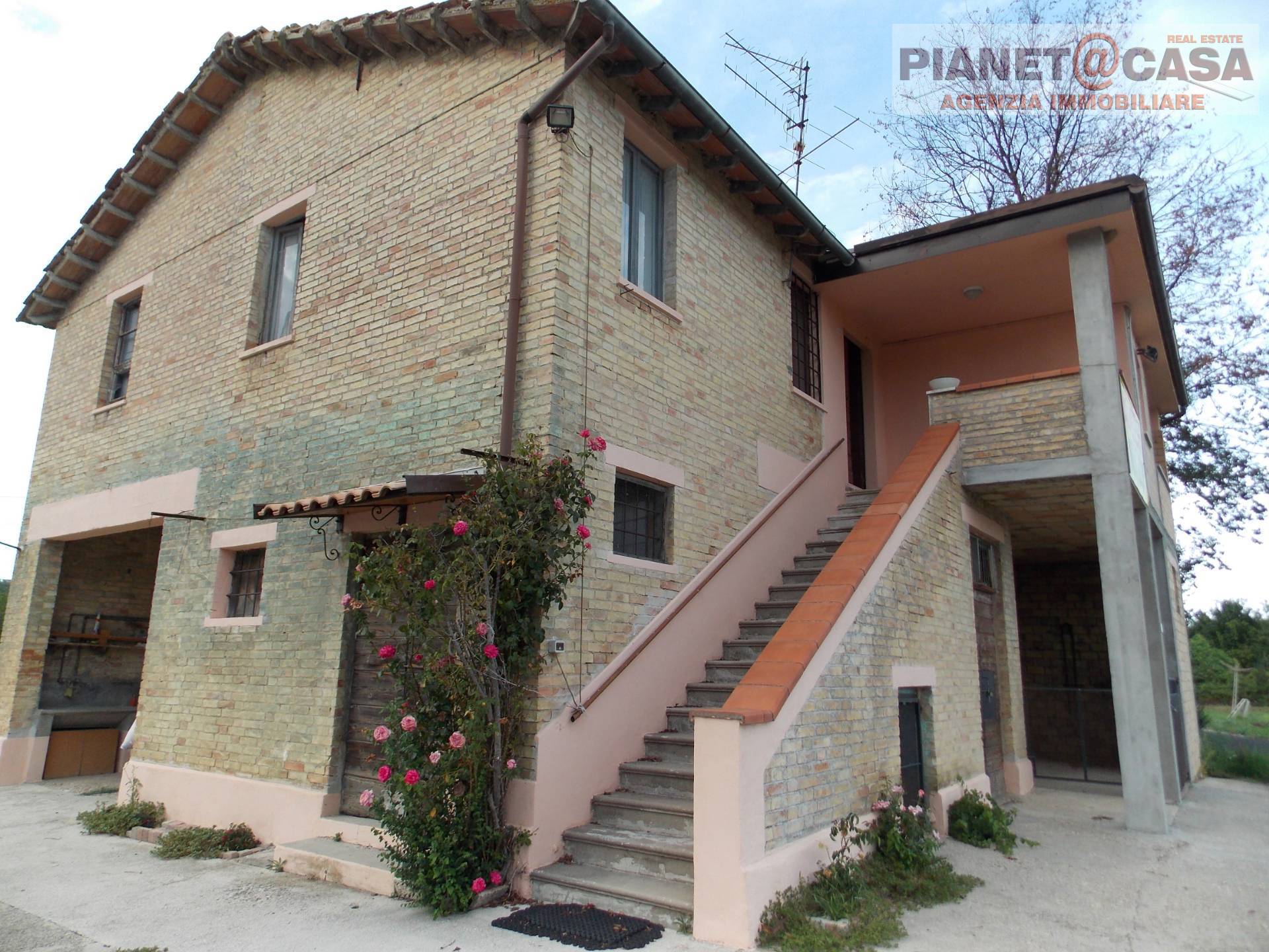 Casa indipendente in vendita a Colli del Tronto