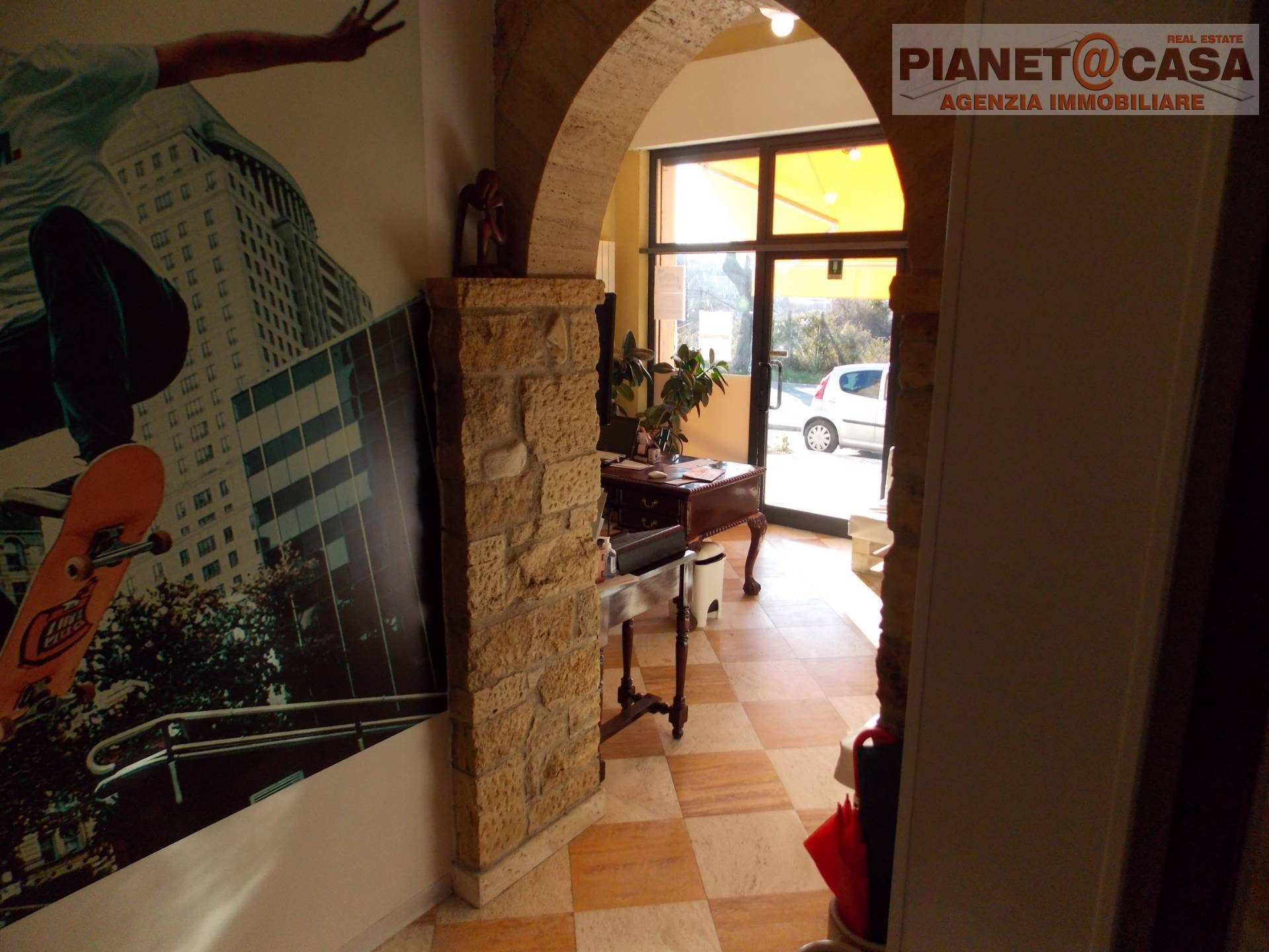 Attivit in vendita a Castel di Lama