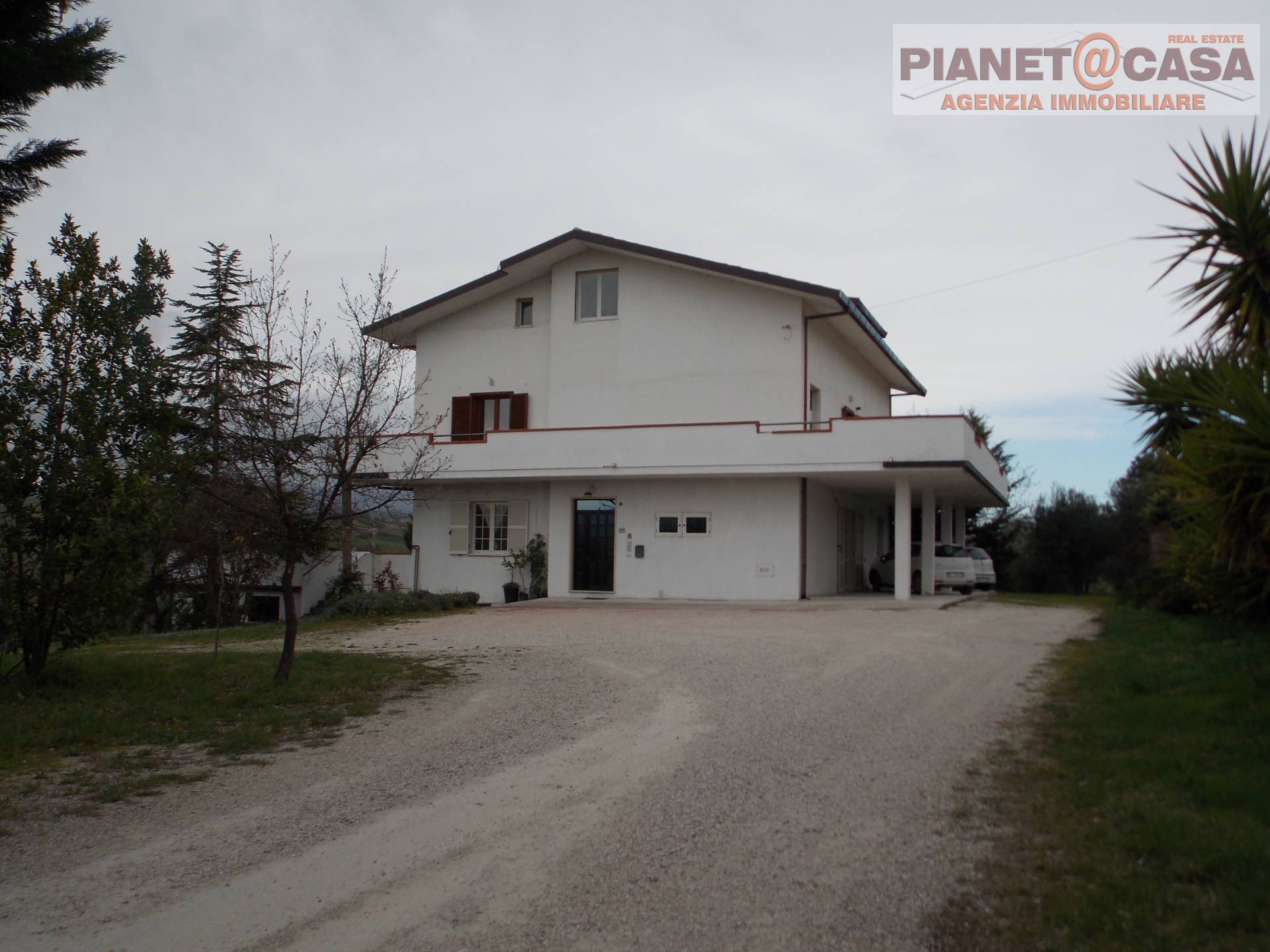 Casa indipendente in vendita a Sant'Omero