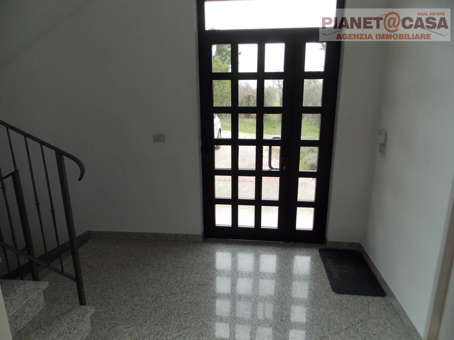 Casa indipendente in vendita a Sant'Omero