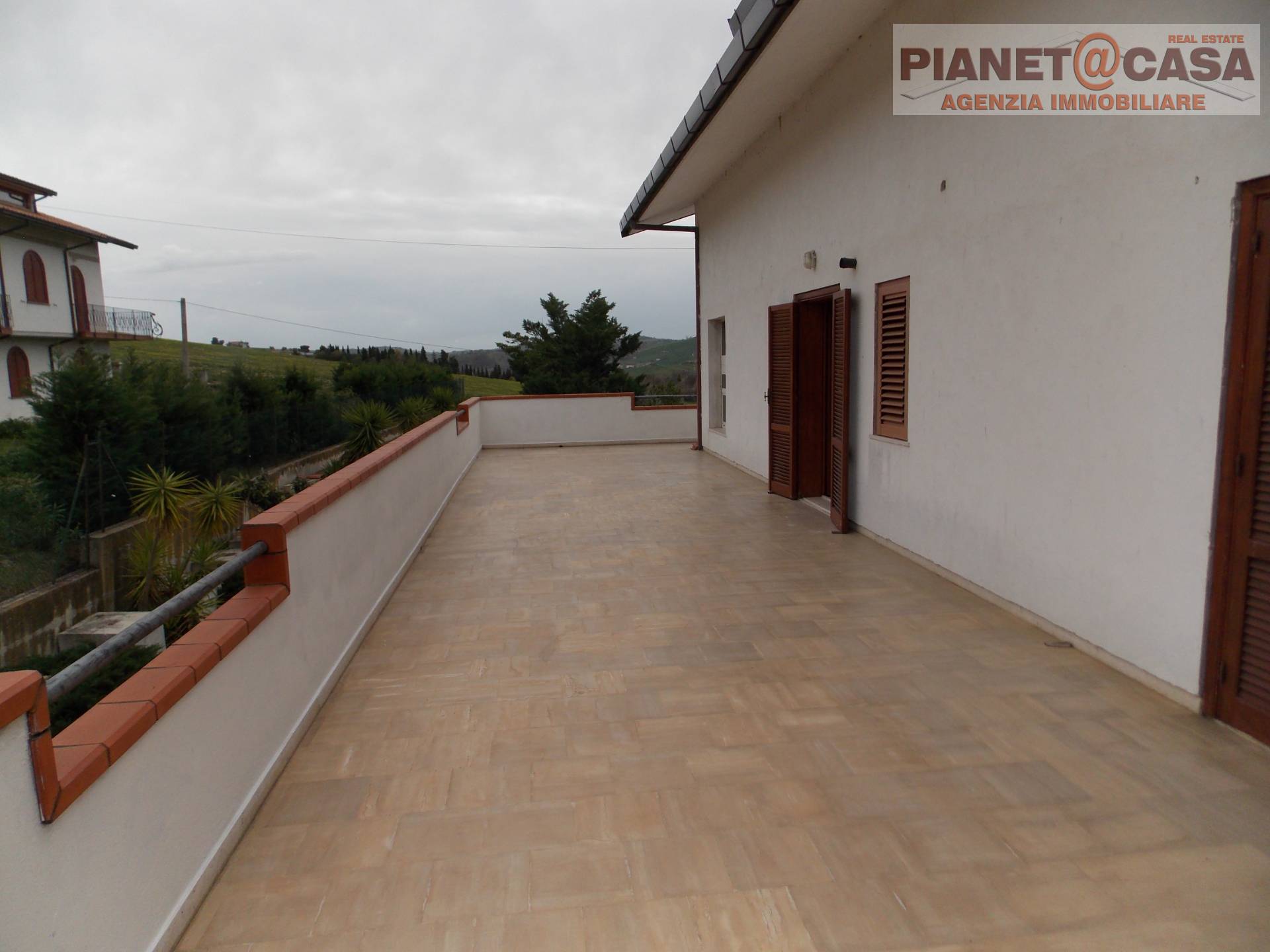 Casa indipendente in vendita a Sant'Omero