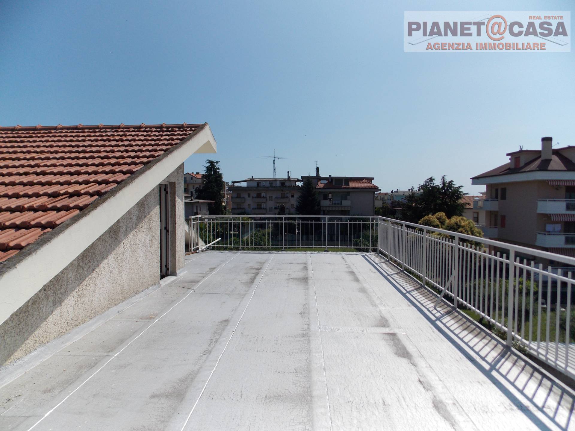 Casa indipendente in vendita a Monteprandone, CENTOBUCHI