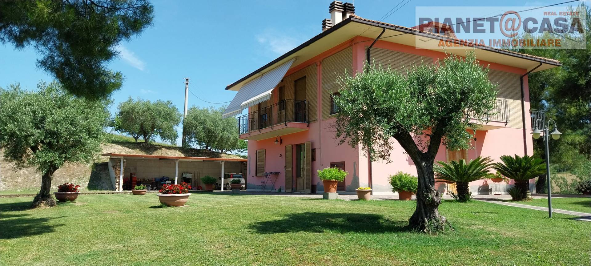 Casa indipendente in vendita a Offida