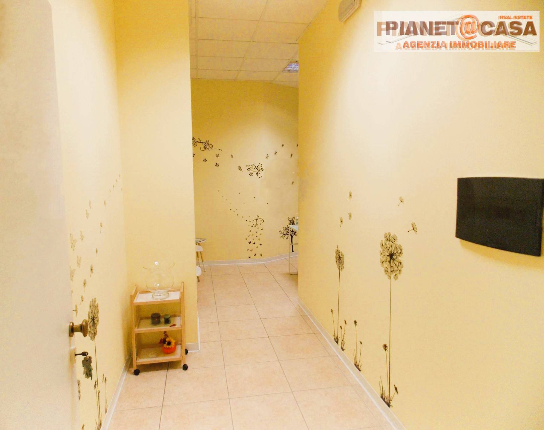 Locale Commerciale / Artigianale in vendita a Spinetoli, PAGLIARE DEL TRONTO