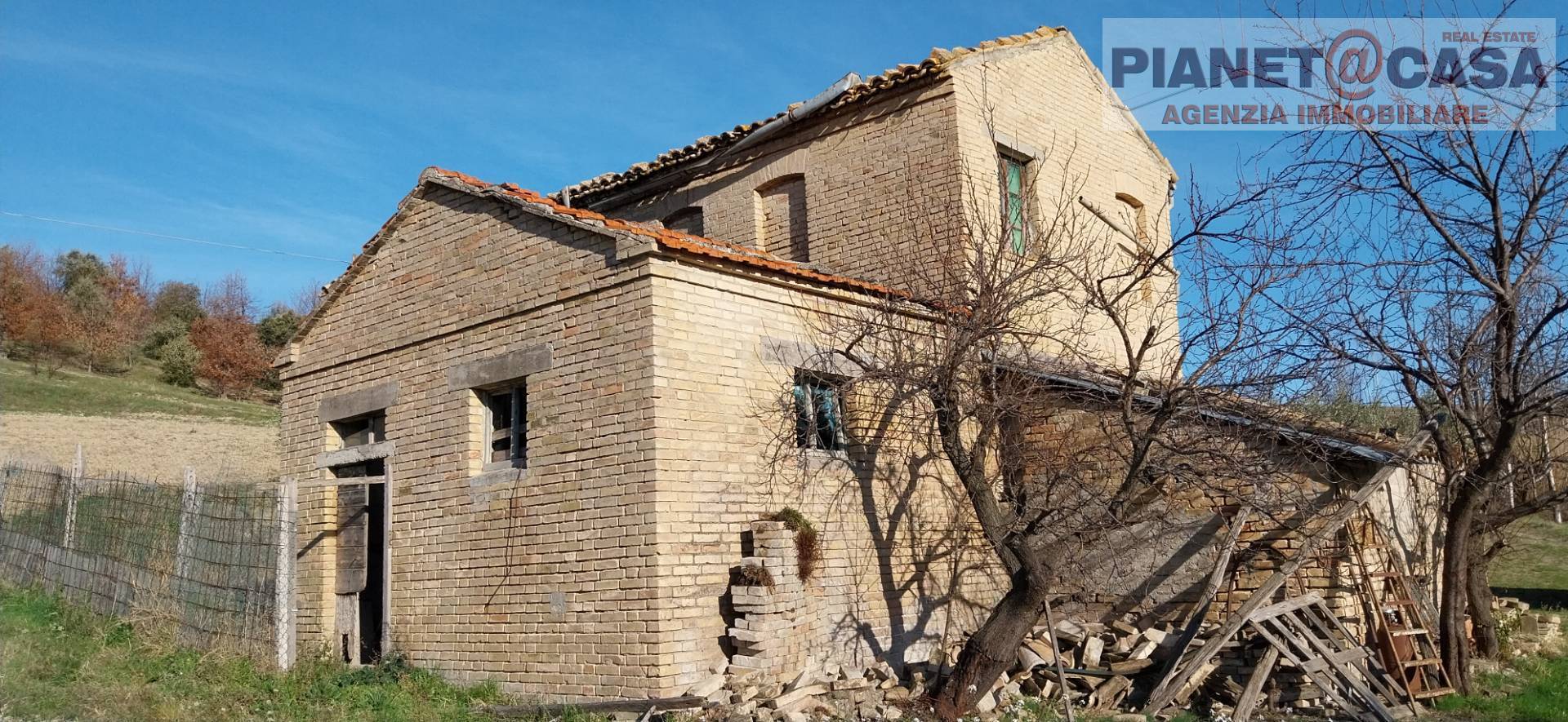Casa indipendente in vendita a Appignano del Tronto