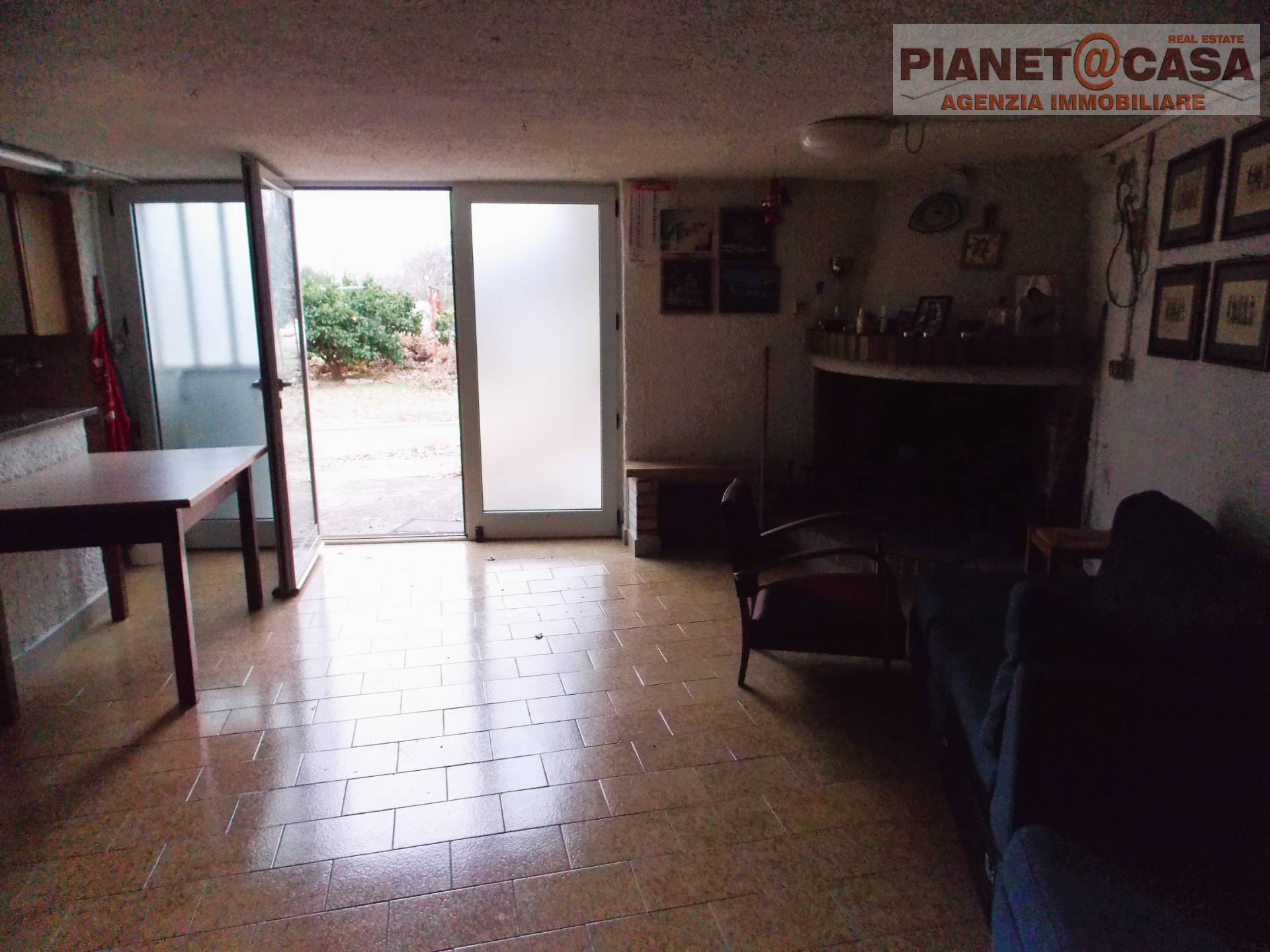 Rimessa Agricola con Terreno in vendita a San Benedetto del Tronto, SANTA LUCIA