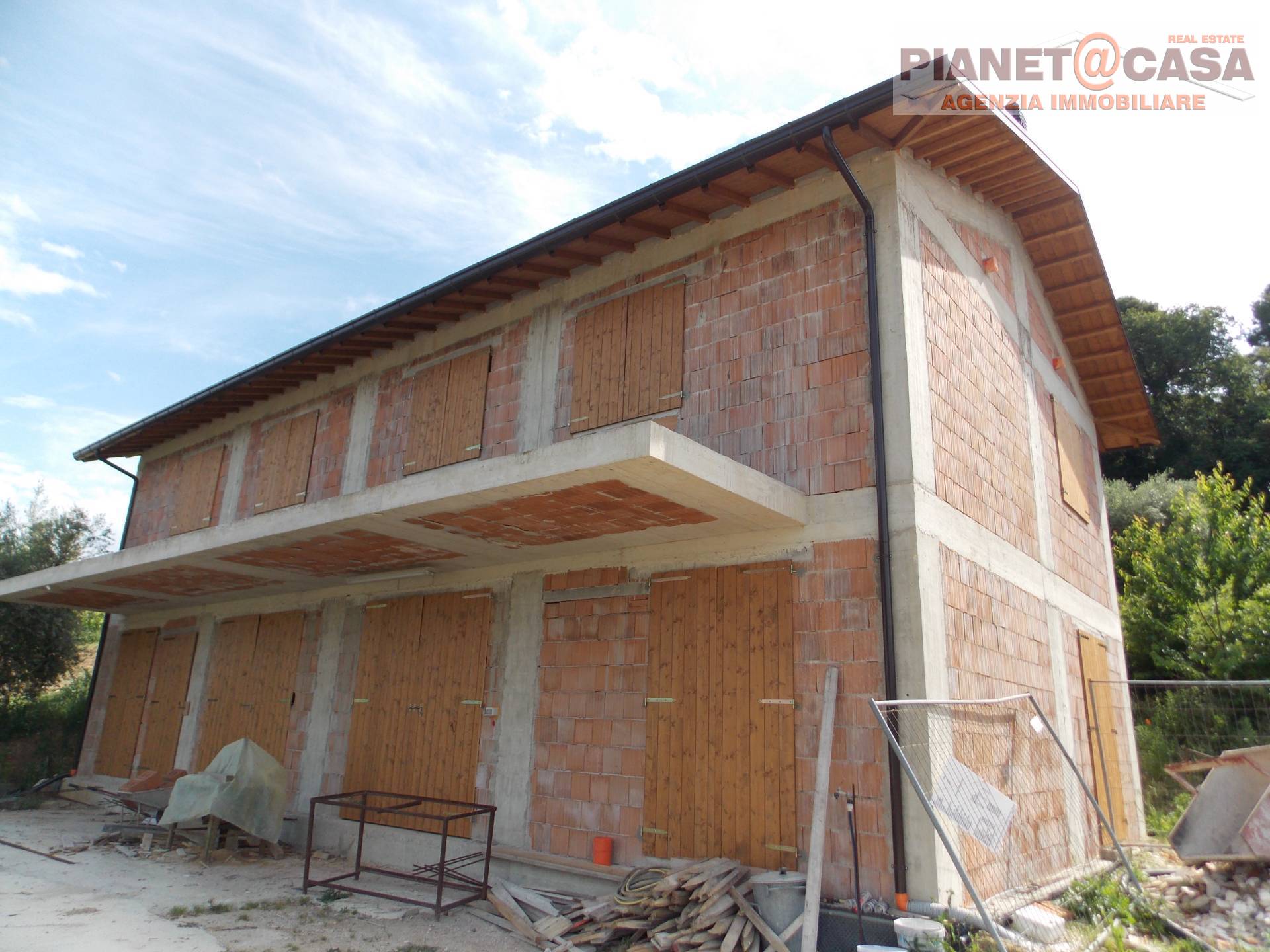 Casa indipendente in vendita a Colli del Tronto